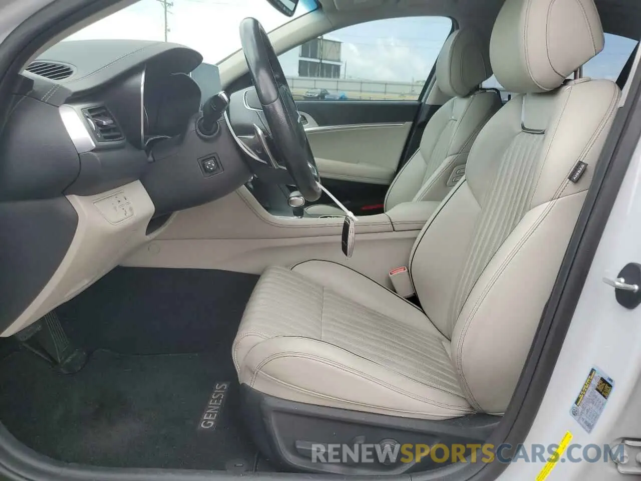 7 Photograph of a damaged car KMTG34LA3KU040152 GENESIS G70 2019