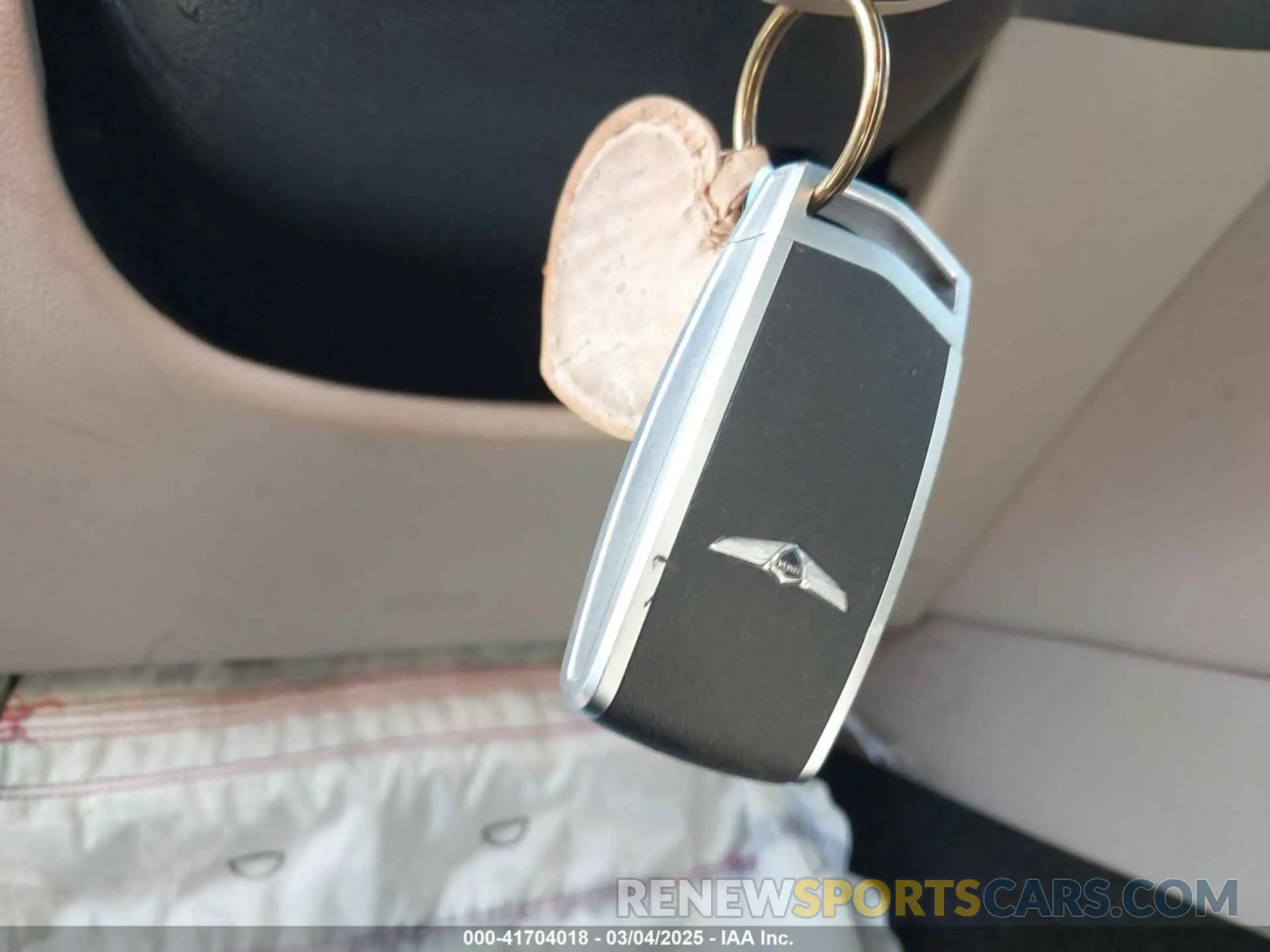 11 Photograph of a damaged car KMTG34LA5KU026611 GENESIS G70 2019