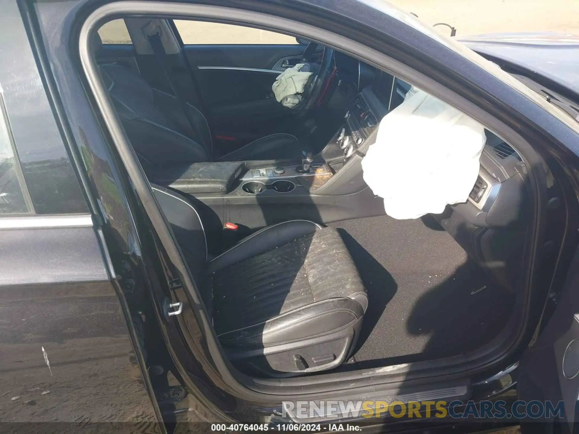 5 Photograph of a damaged car KMTG34LA5KU044008 GENESIS G70 2019