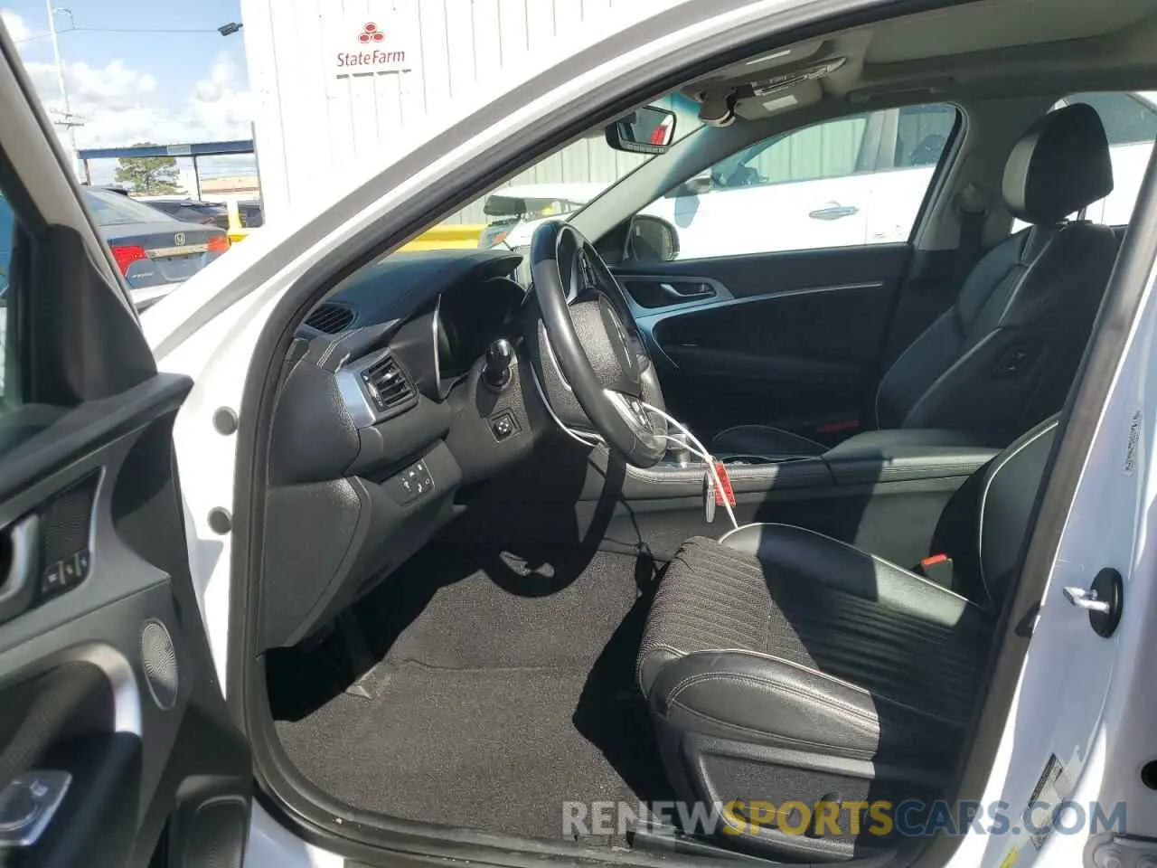 7 Фотография поврежденного автомобиля KMTG34LA6KU044132 GENESIS G70 2019