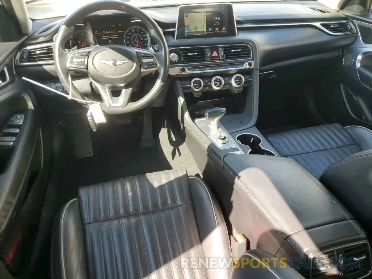 8 Фотография поврежденного автомобиля KMTG34LA6KU044132 GENESIS G70 2019
