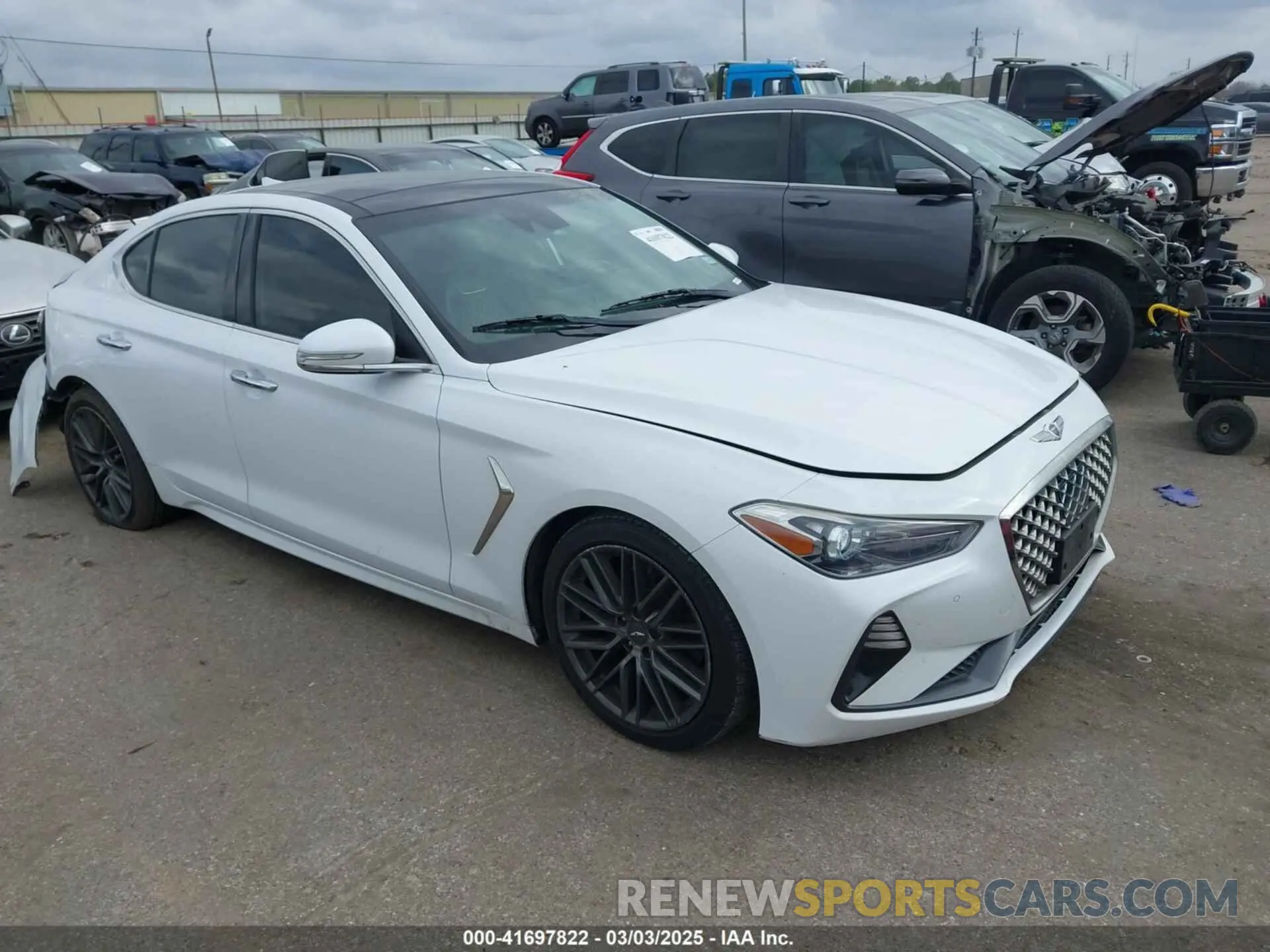 1 Photograph of a damaged car KMTG34LA8KU027252 GENESIS G70 2019
