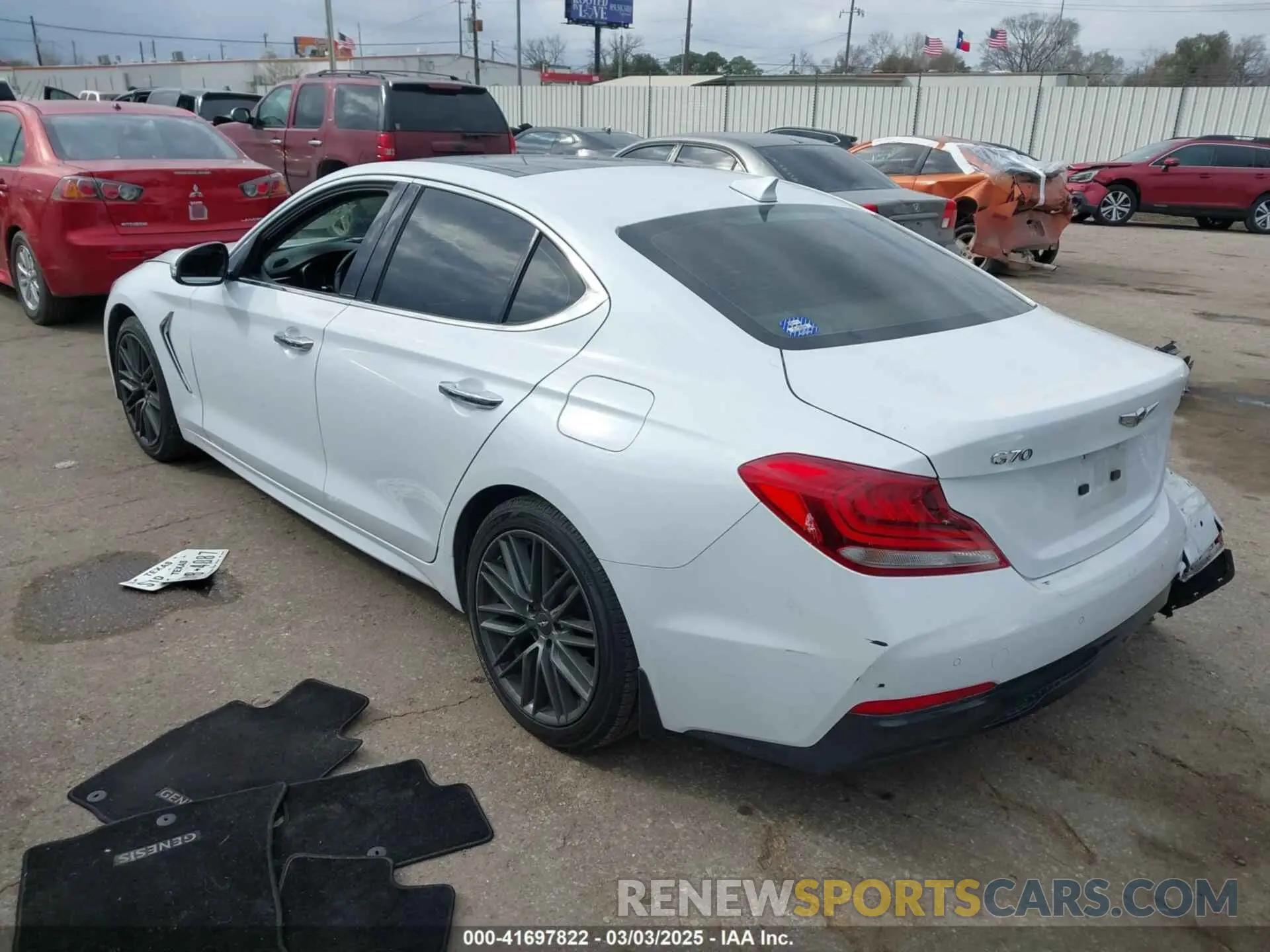 3 Photograph of a damaged car KMTG34LA8KU027252 GENESIS G70 2019
