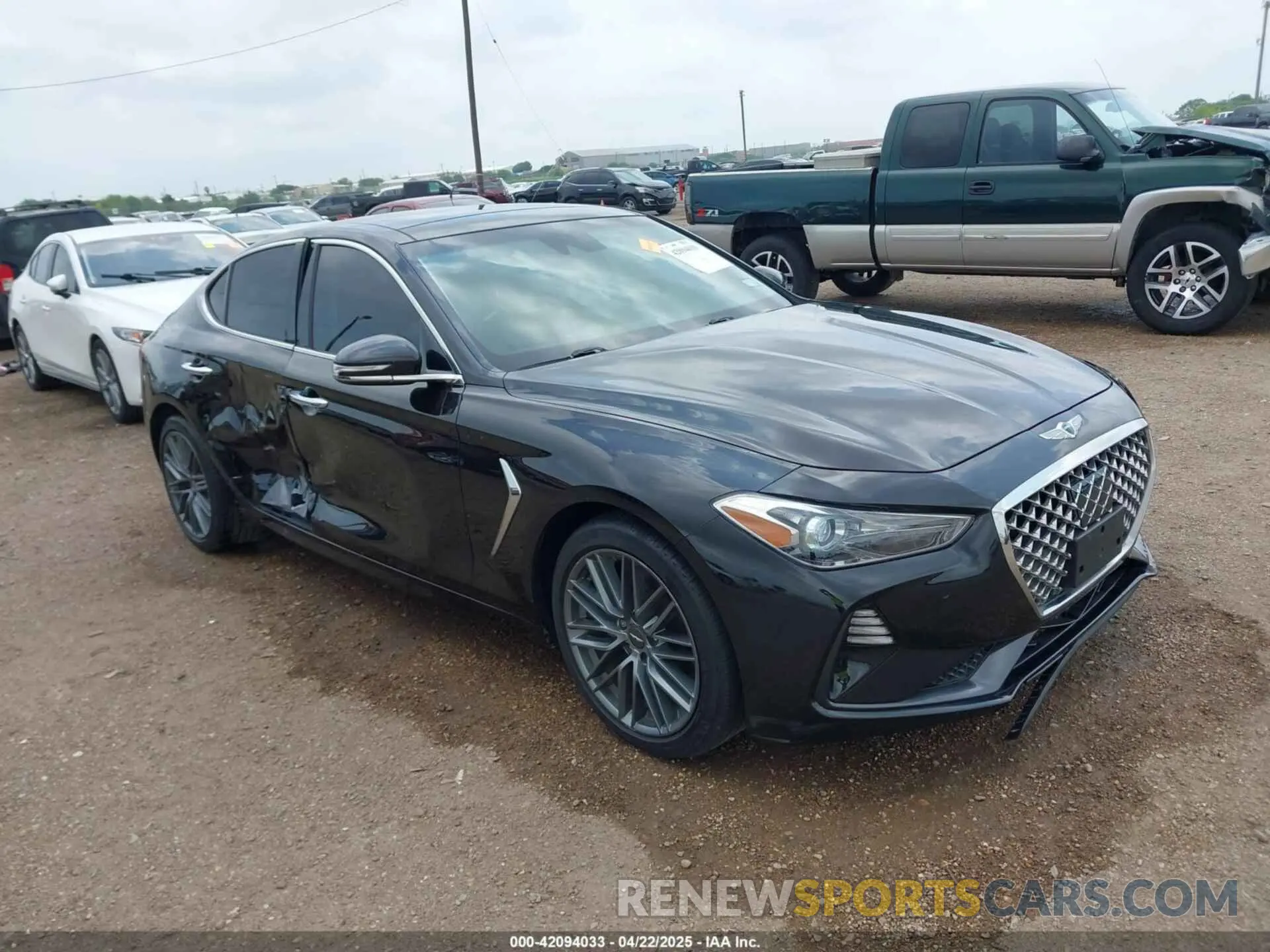 1 Photograph of a damaged car KMTG34LAXKU023204 GENESIS G70 2019