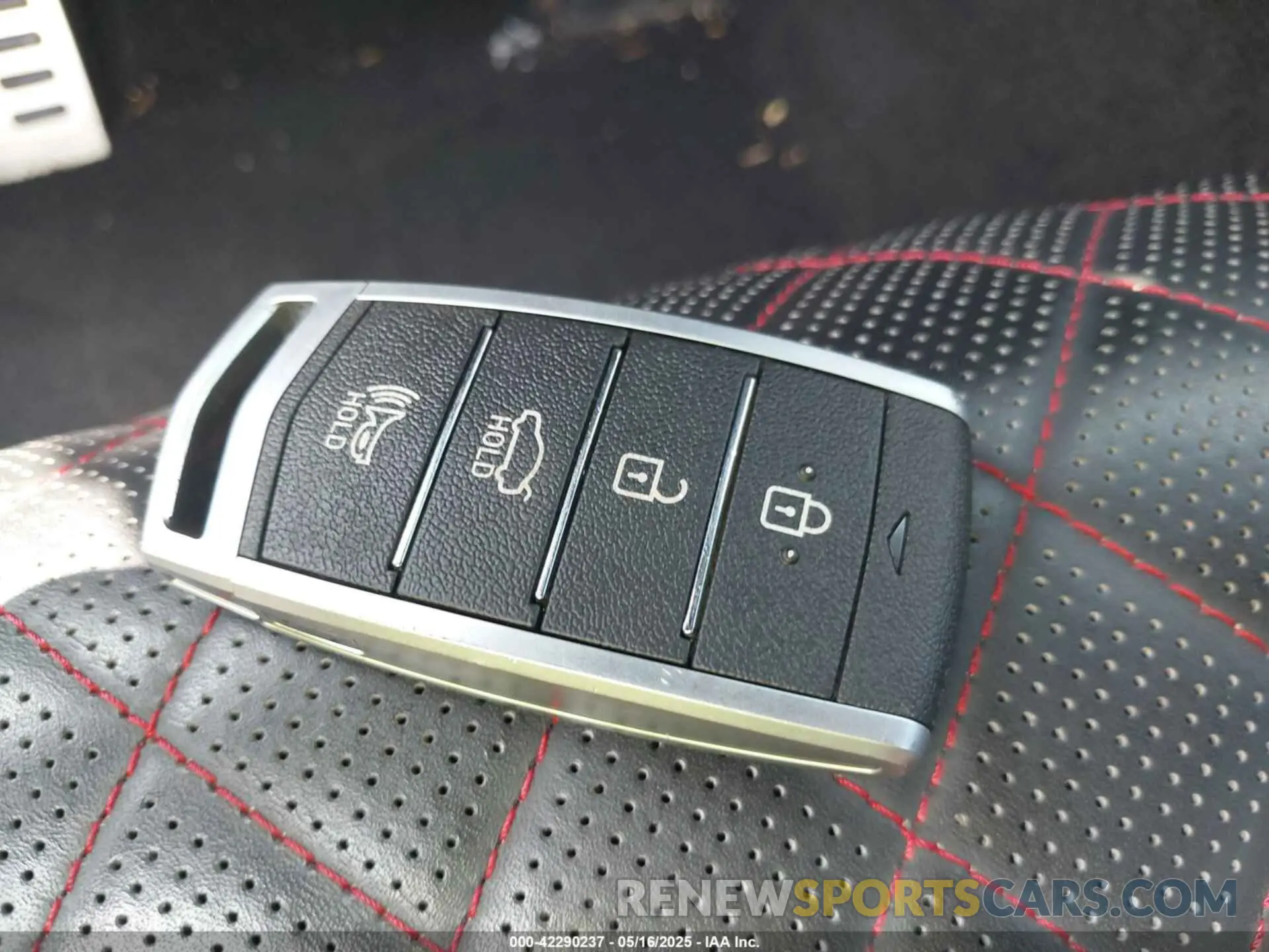 11 Фотография поврежденного автомобиля KMTG34LE1KU040136 GENESIS G70 2019