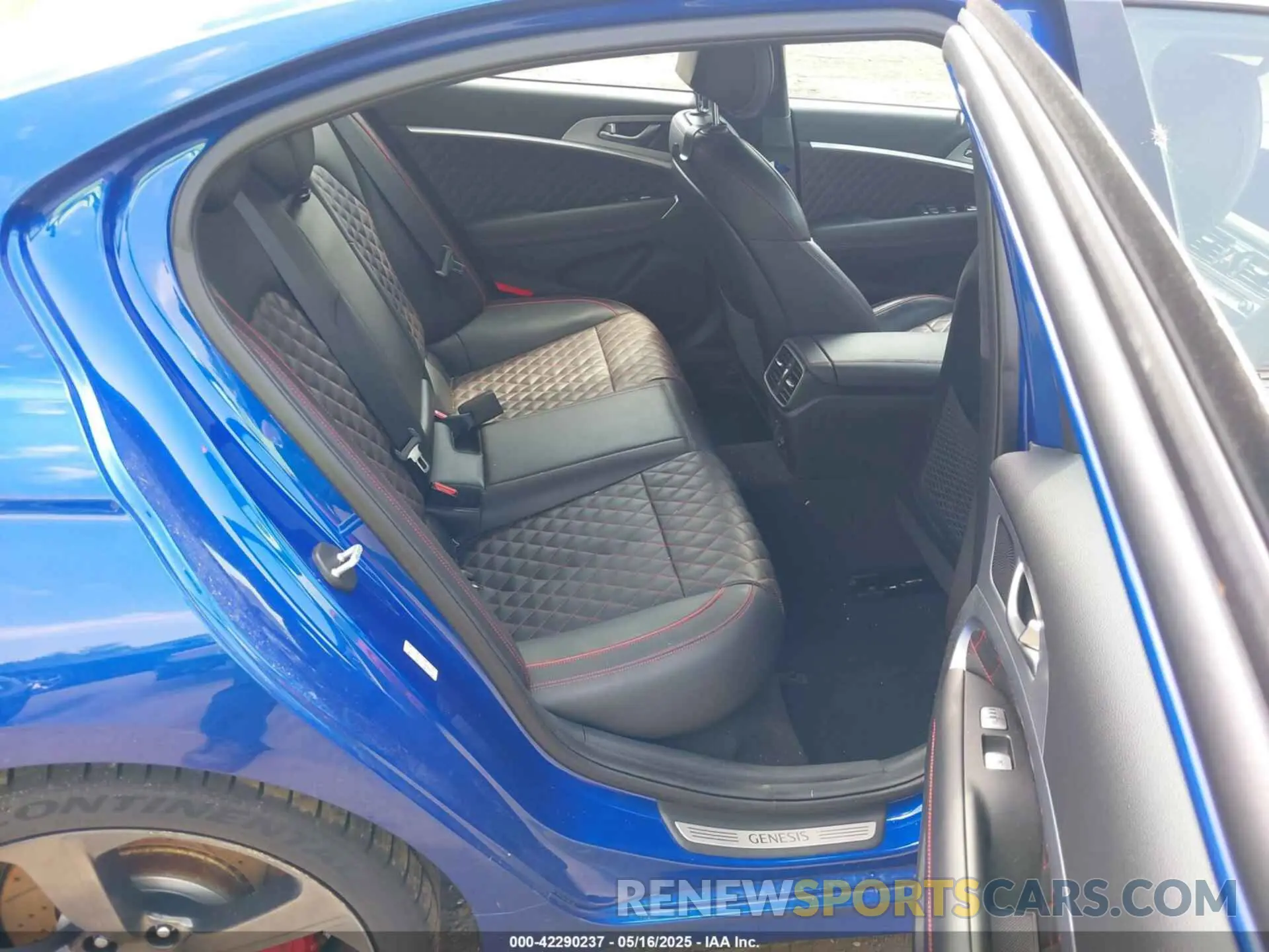 8 Фотография поврежденного автомобиля KMTG34LE1KU040136 GENESIS G70 2019
