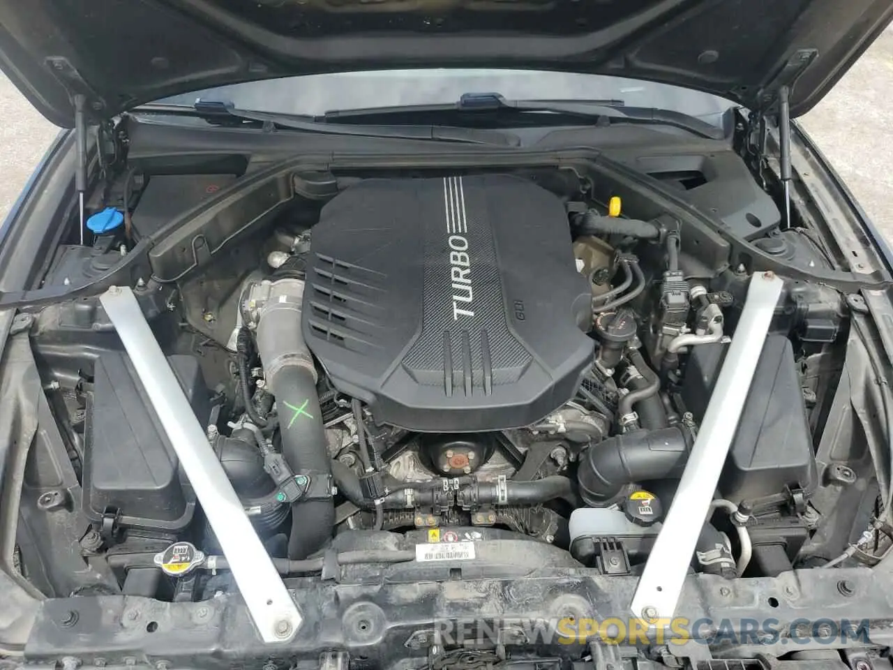 11 Photograph of a damaged car KMTG34LE2KU014662 GENESIS G70 2019
