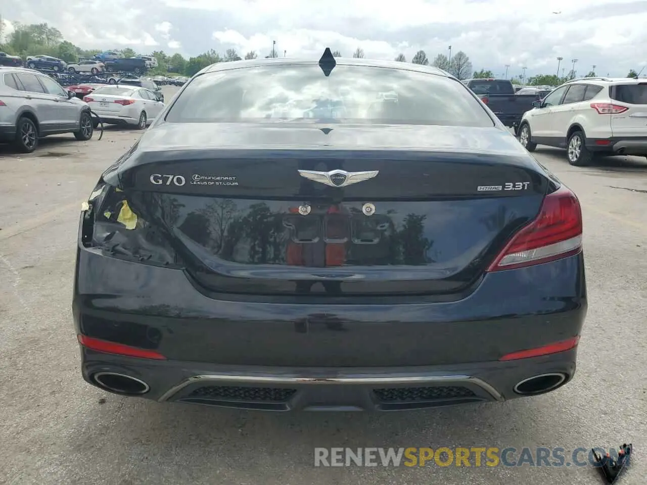 6 Photograph of a damaged car KMTG34LE2KU014662 GENESIS G70 2019