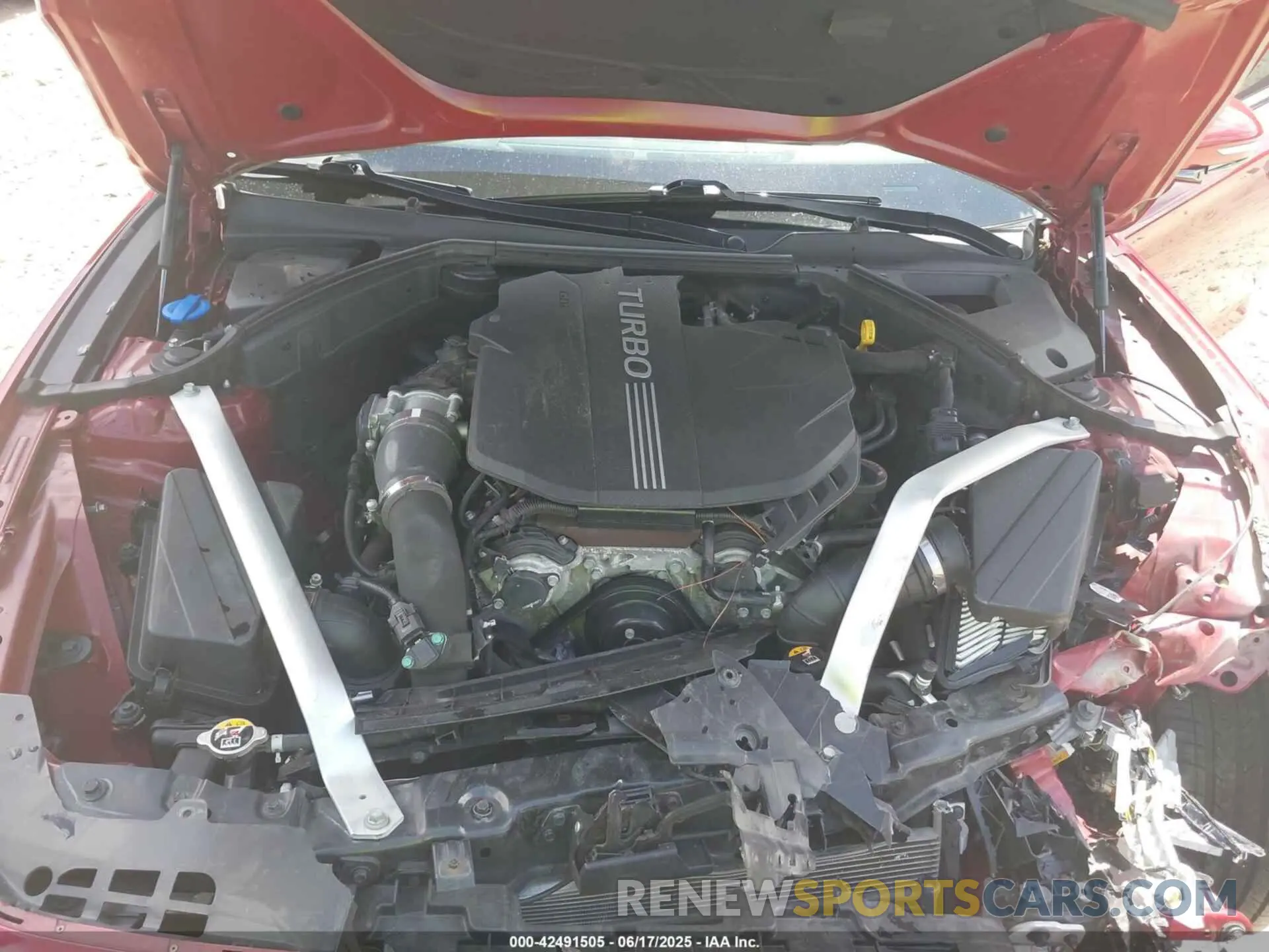 10 Photograph of a damaged car KMTG34LE3KU031793 GENESIS G70 2019