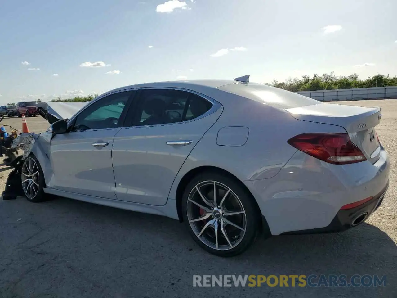2 Фотография поврежденного автомобиля KMTG34LE3KU039652 GENESIS G70 2019