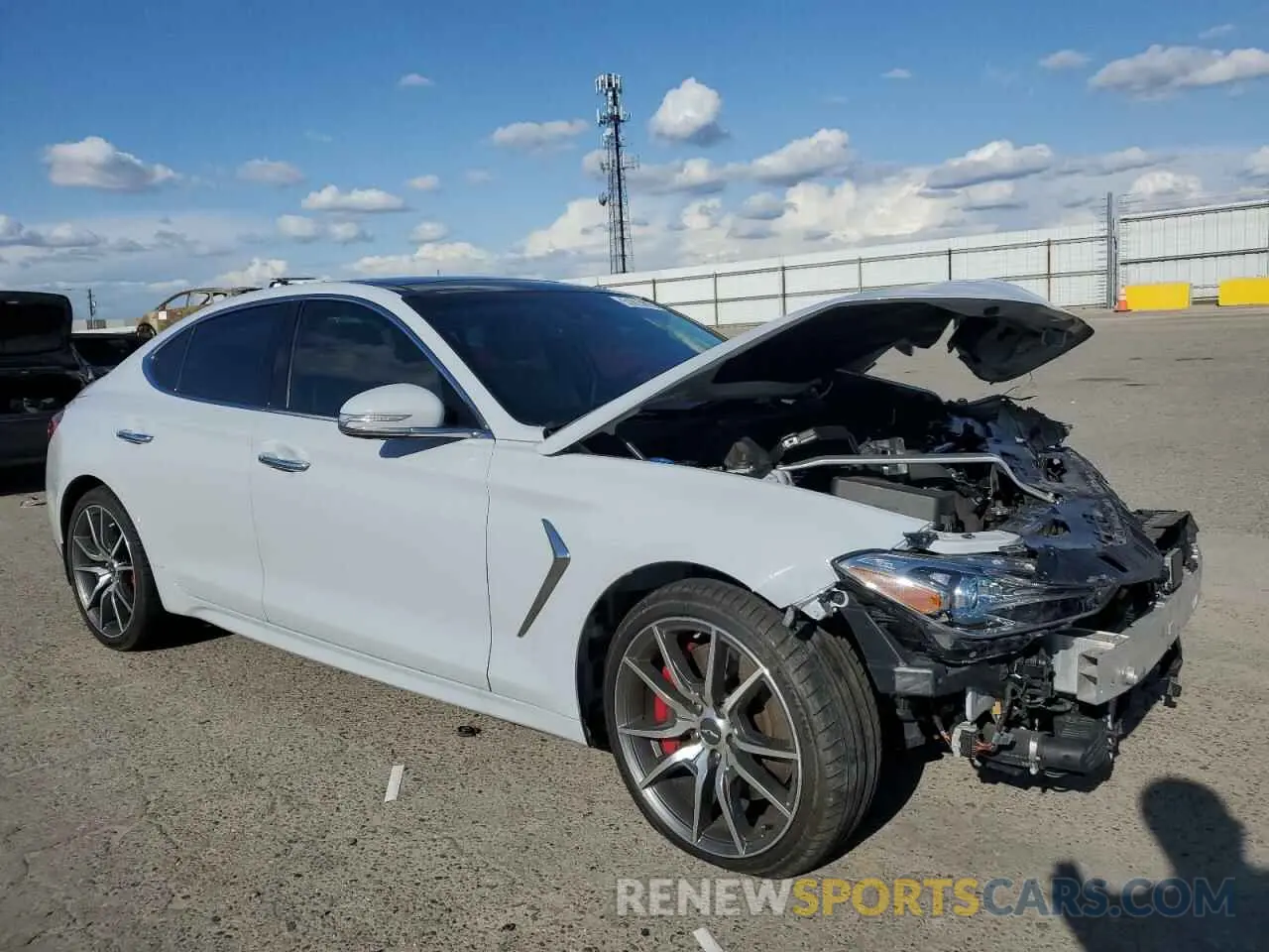 4 Фотография поврежденного автомобиля KMTG34LE3KU039652 GENESIS G70 2019