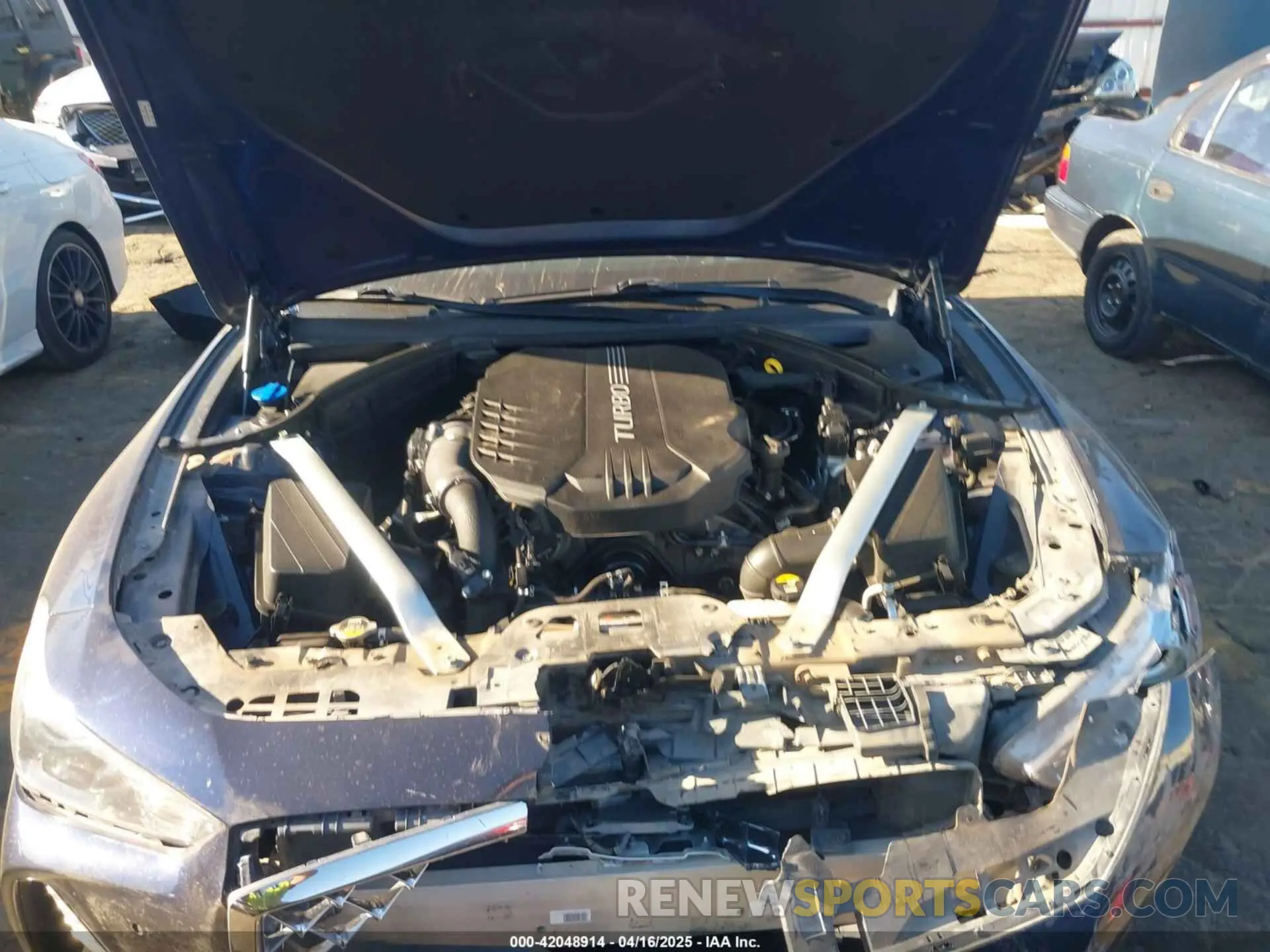 10 Photograph of a damaged car KMTG34LE4KU020043 GENESIS G70 2019