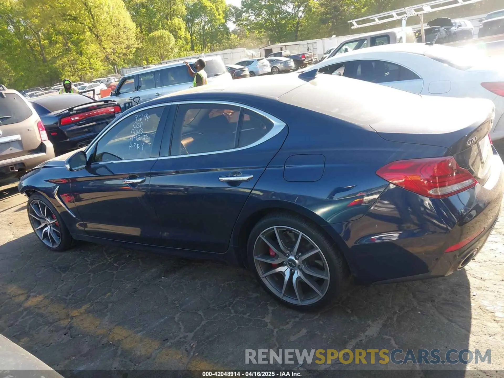 14 Photograph of a damaged car KMTG34LE4KU020043 GENESIS G70 2019