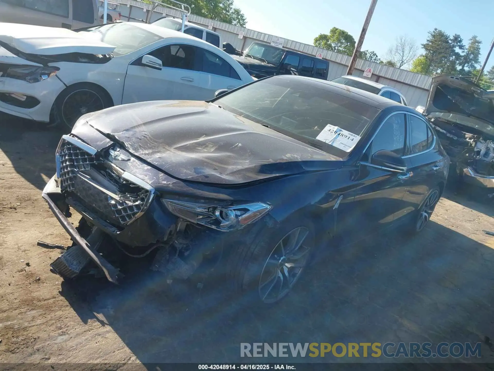 2 Photograph of a damaged car KMTG34LE4KU020043 GENESIS G70 2019