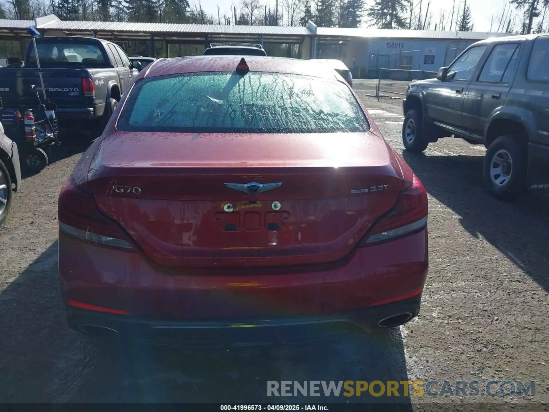 17 Photograph of a damaged car KMTG34LE6KU022487 GENESIS G70 2019