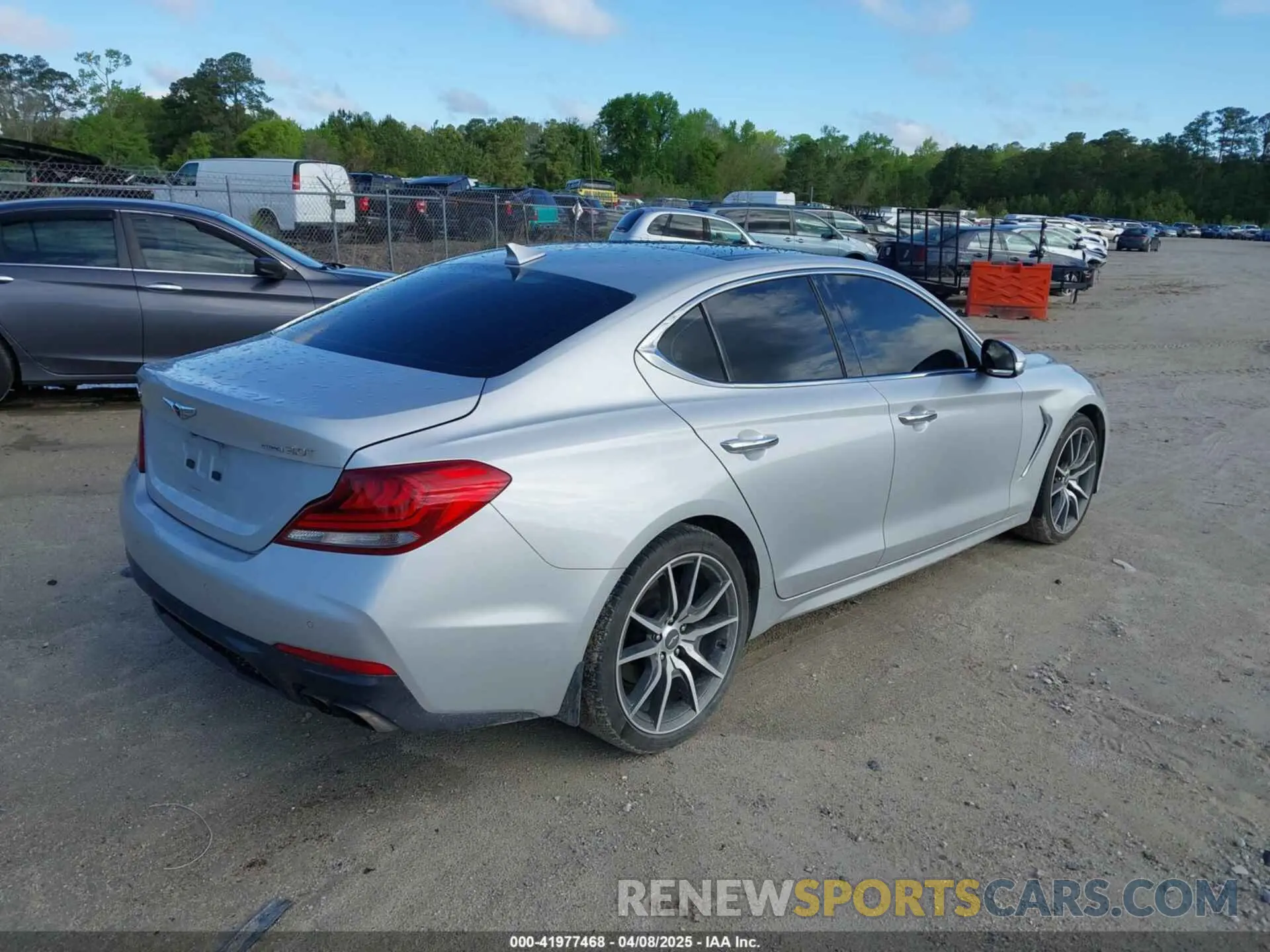 4 Photograph of a damaged car KMTG44LA2KU029902 GENESIS G70 2019