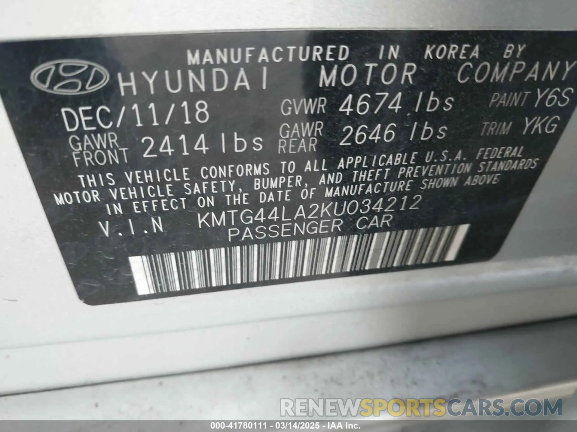 9 Photograph of a damaged car KMTG44LA2KU034212 GENESIS G70 2019