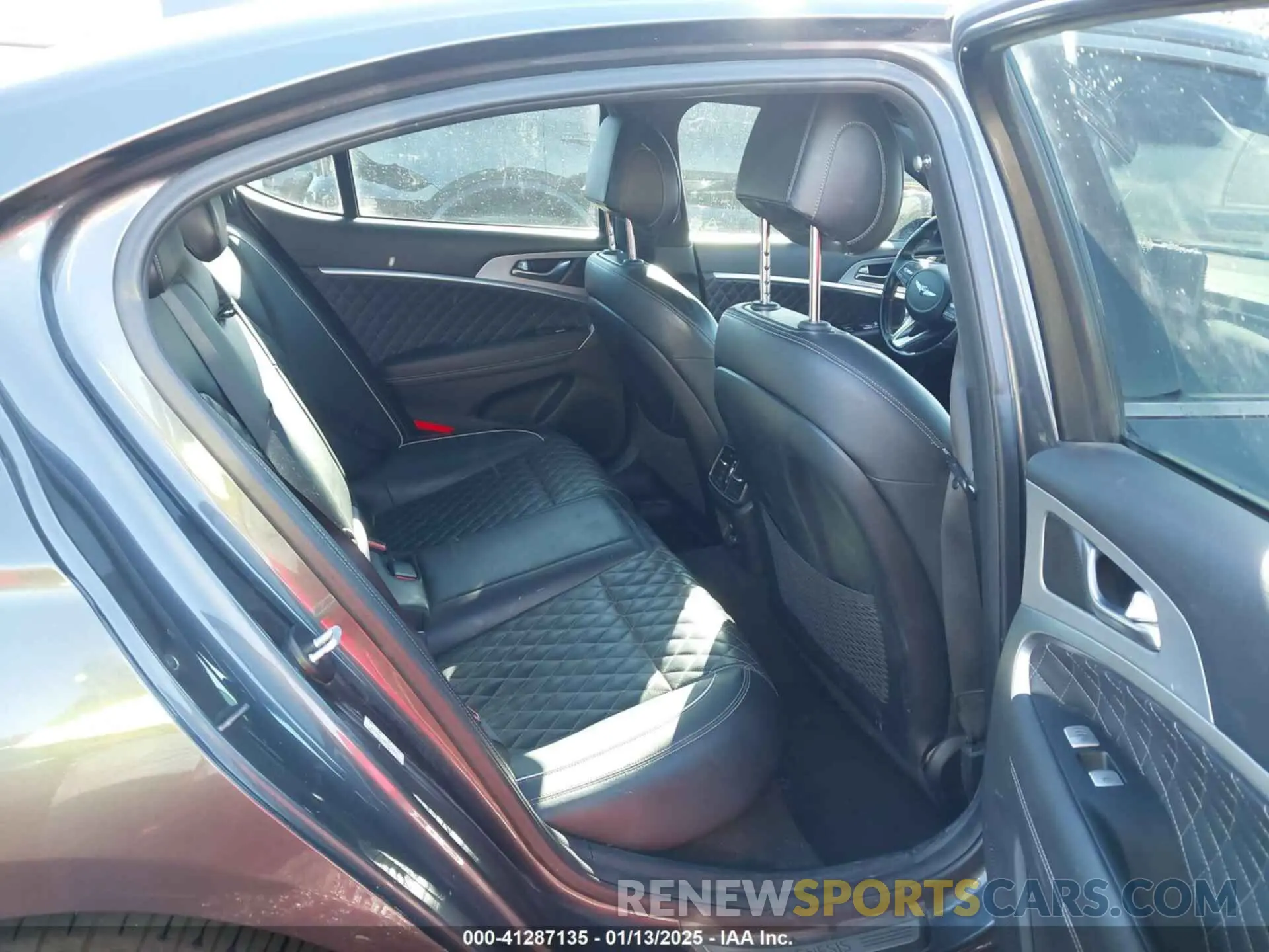 8 Photograph of a damaged car KMTG44LA6KU026842 GENESIS G70 2019