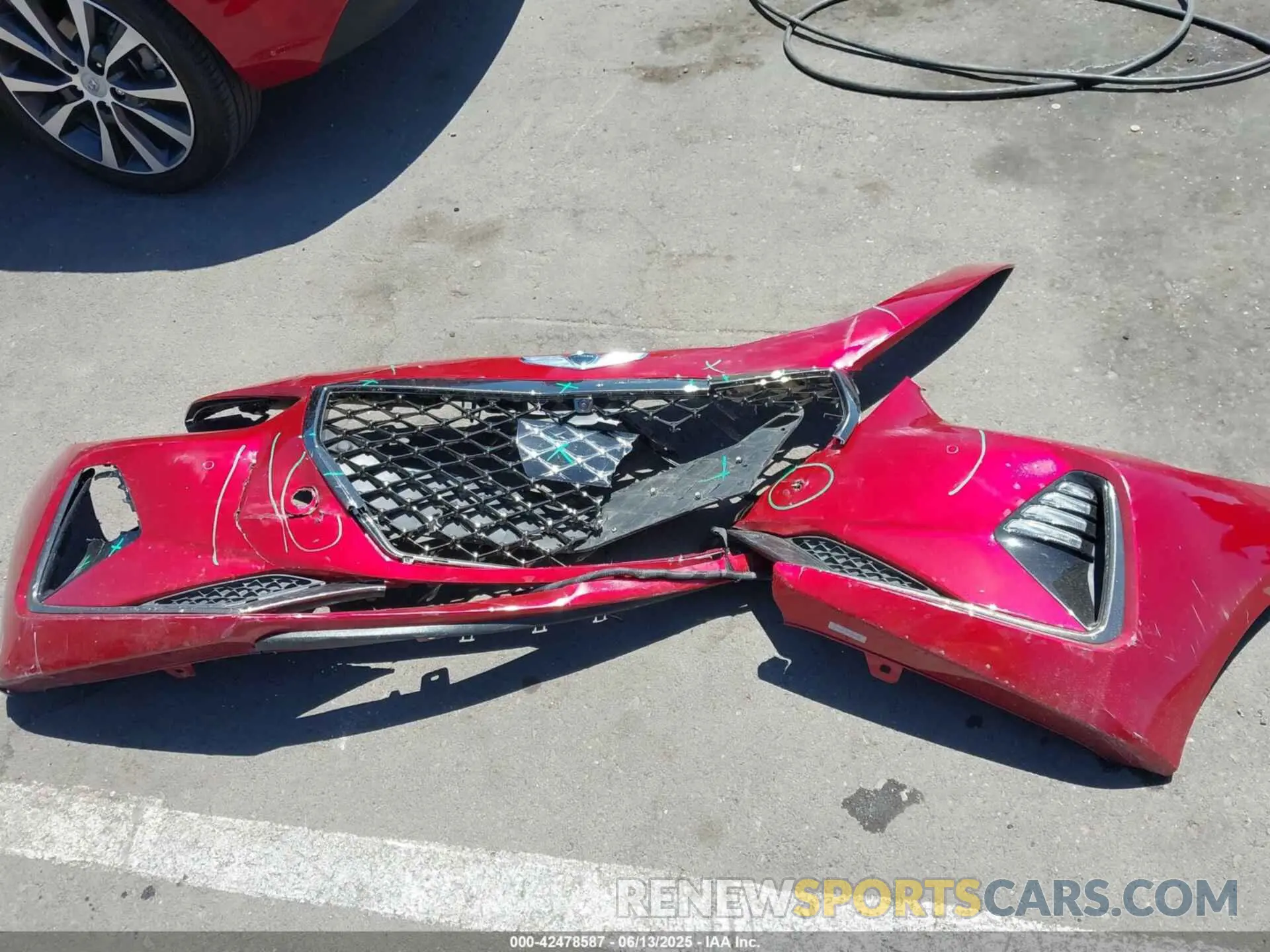 12 Photograph of a damaged car KMTG44LA7KU034108 GENESIS G70 2019