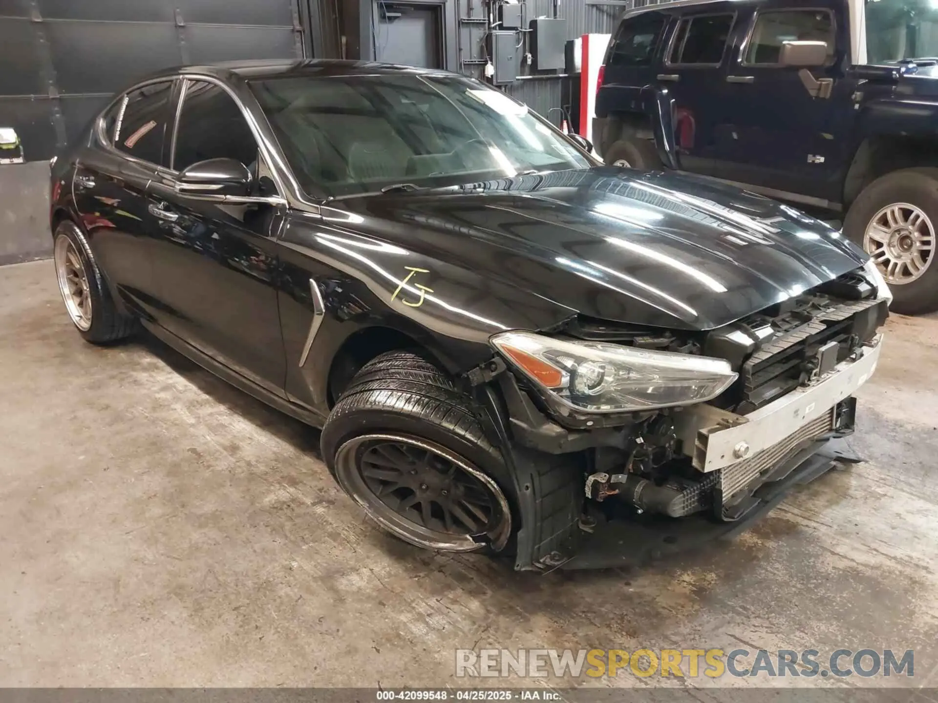 1 Photograph of a damaged car KMTG54LE6KU037582 GENESIS G70 2019