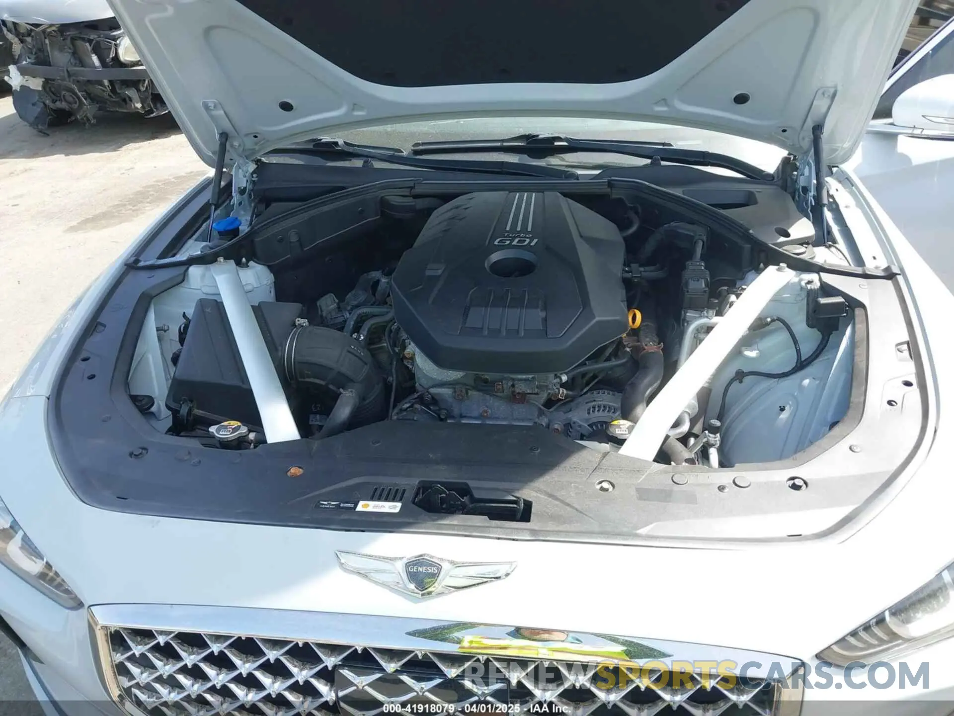 10 Фотография поврежденного автомобиля KMTG64LA6KU019352 GENESIS G70 2019