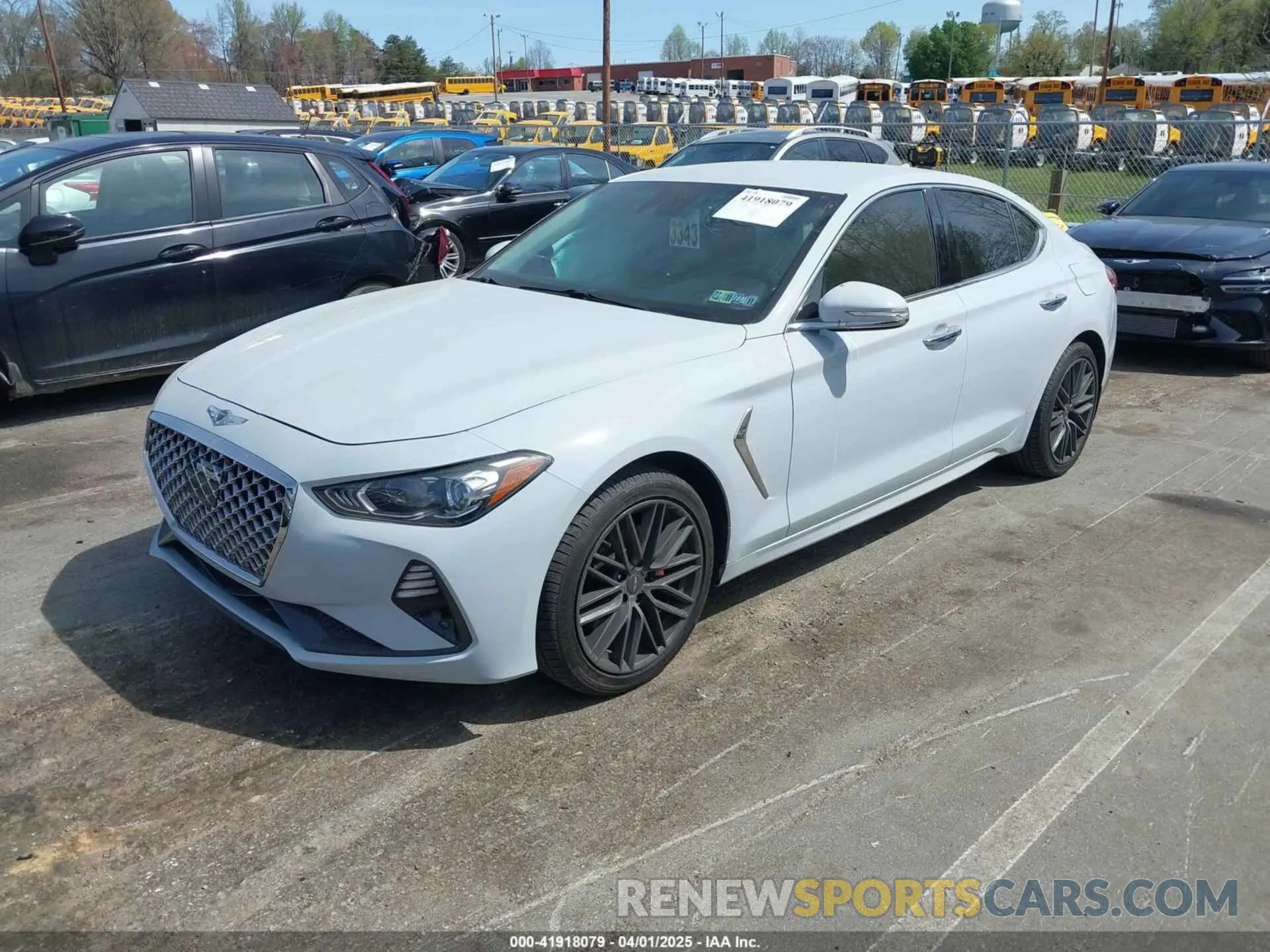 2 Фотография поврежденного автомобиля KMTG64LA6KU019352 GENESIS G70 2019