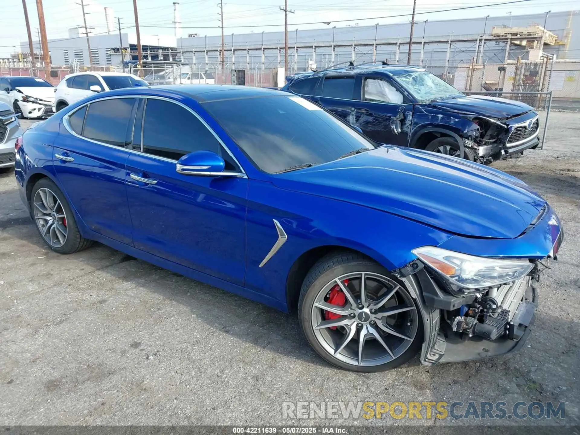 1 Фотография поврежденного автомобиля KMTG74LE4KU032620 GENESIS G70 2019