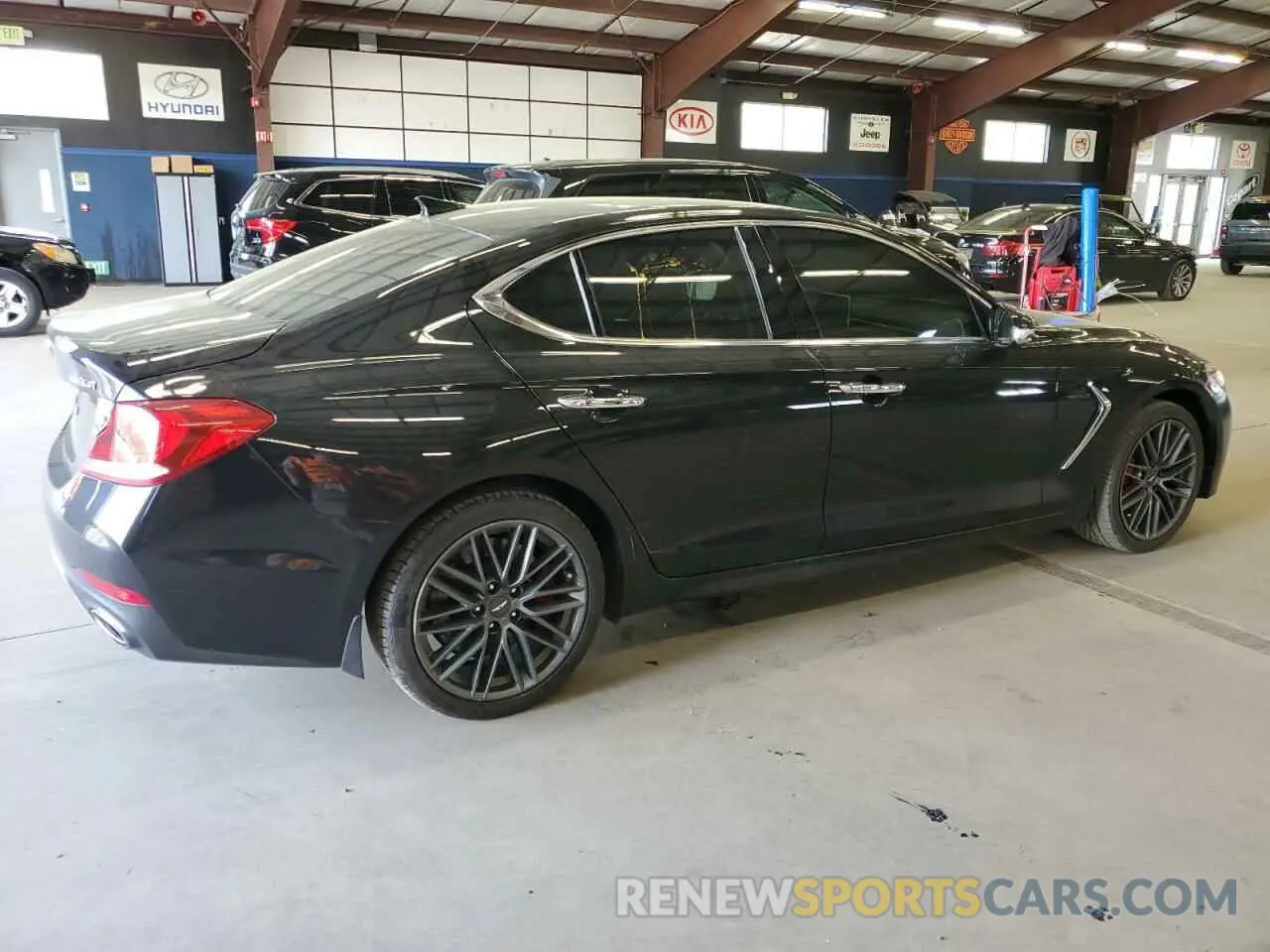 3 Фотография поврежденного автомобиля KMTG74LE6KU013986 GENESIS G70 2019
