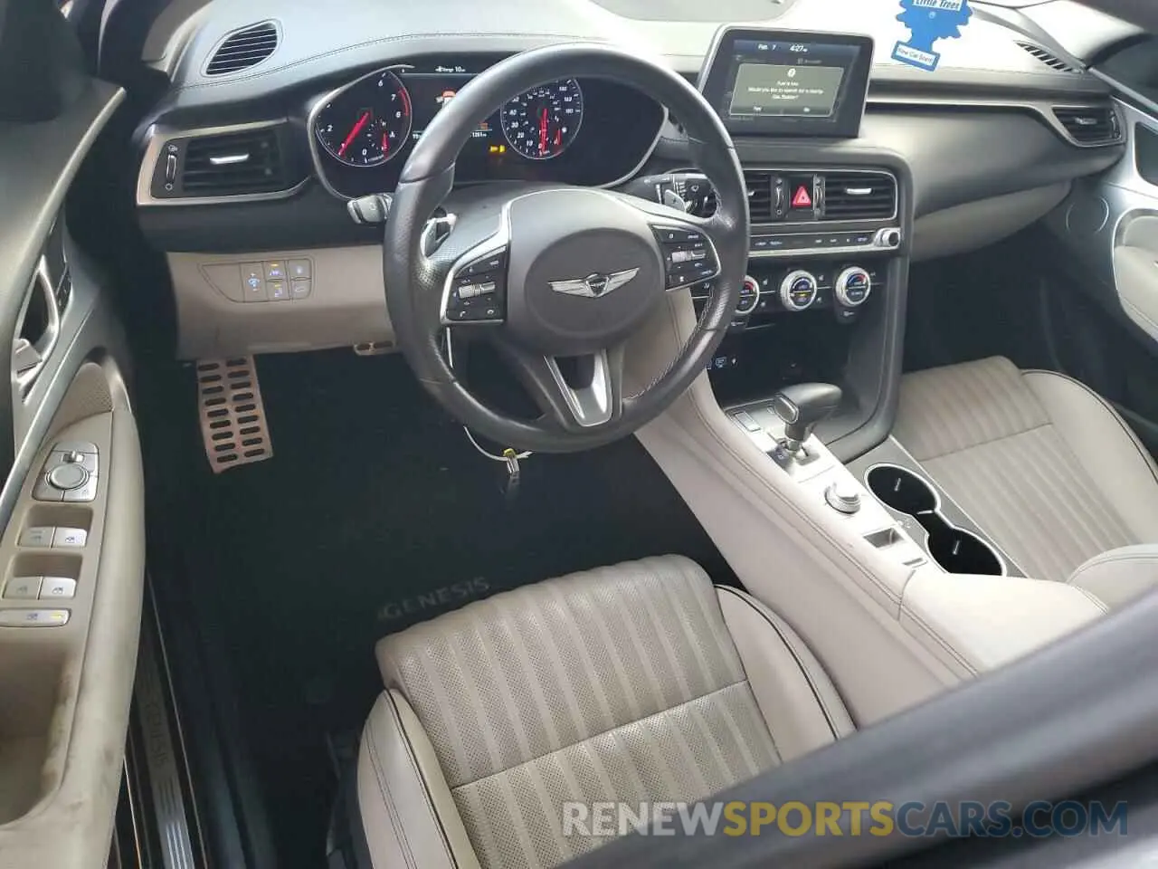 8 Фотография поврежденного автомобиля KMTG74LE6KU024096 GENESIS G70 2019