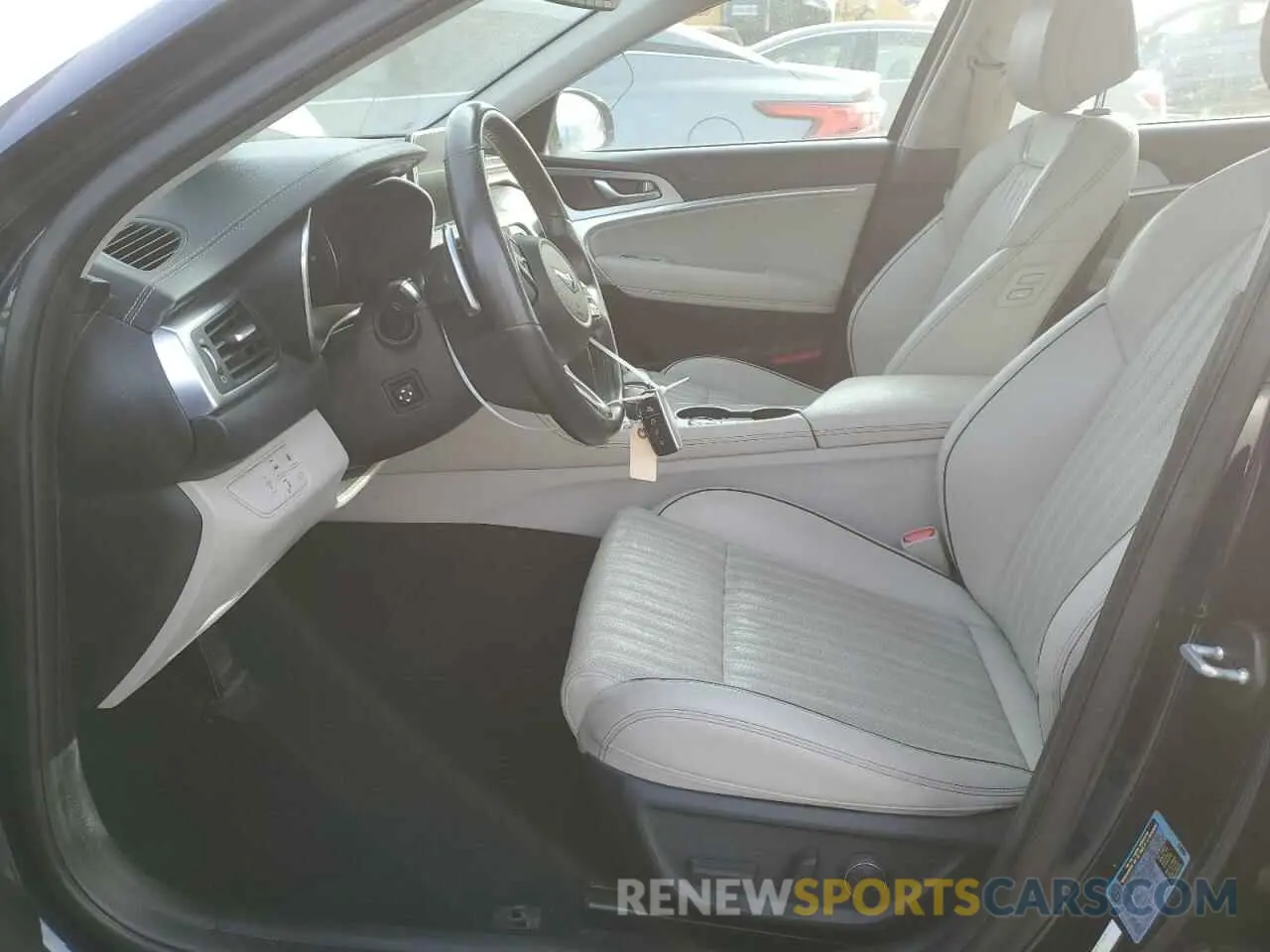 7 Photograph of a damaged car KMTG34LA1LU059770 GENESIS G70 2020