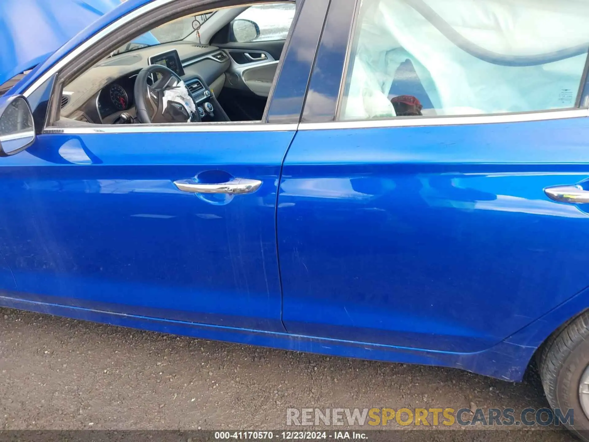 15 Photograph of a damaged car KMTG34LA7LU045274 GENESIS G70 2020