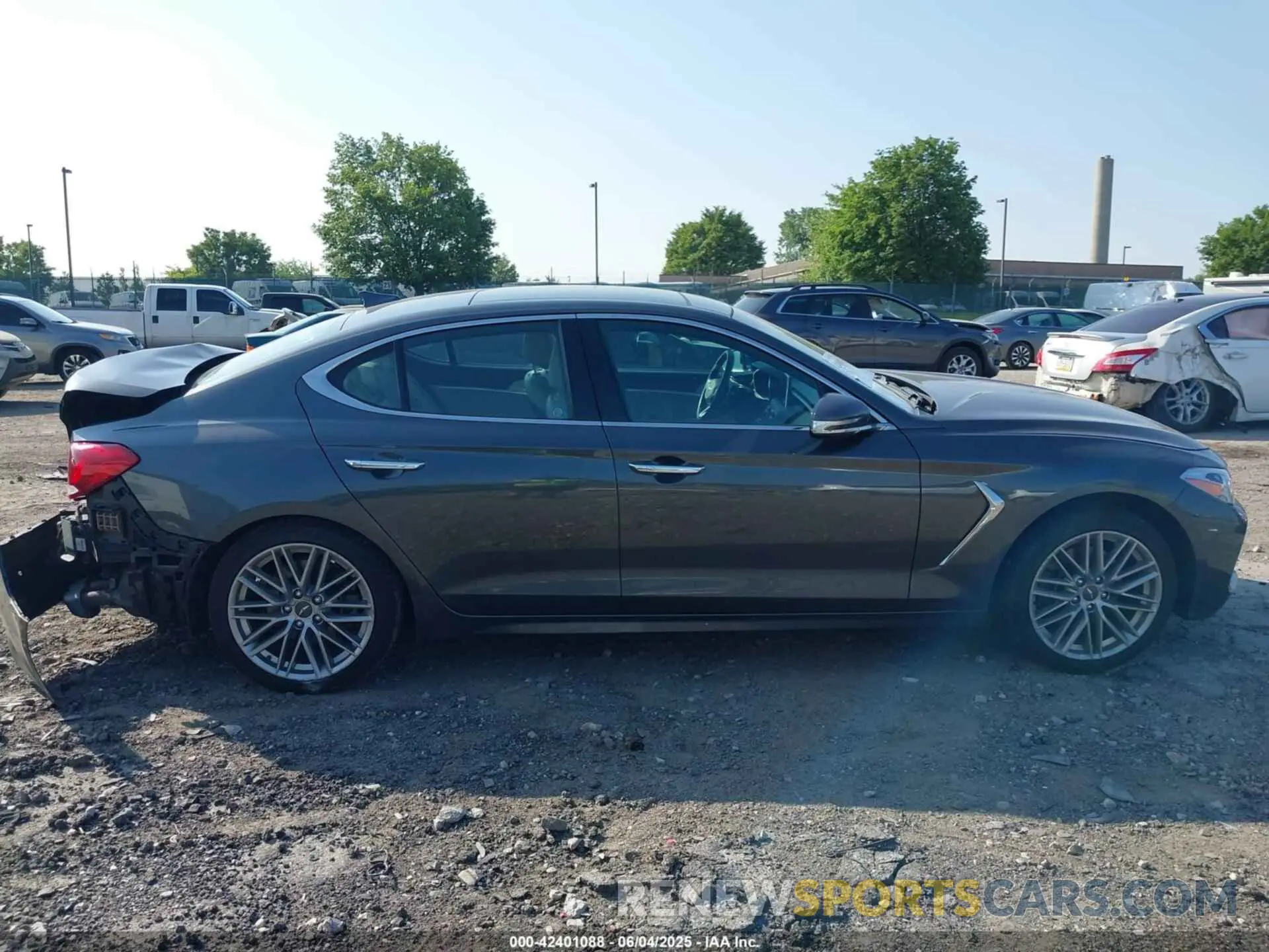 12 Photograph of a damaged car KMTG34LAXLU055376 GENESIS G70 2020