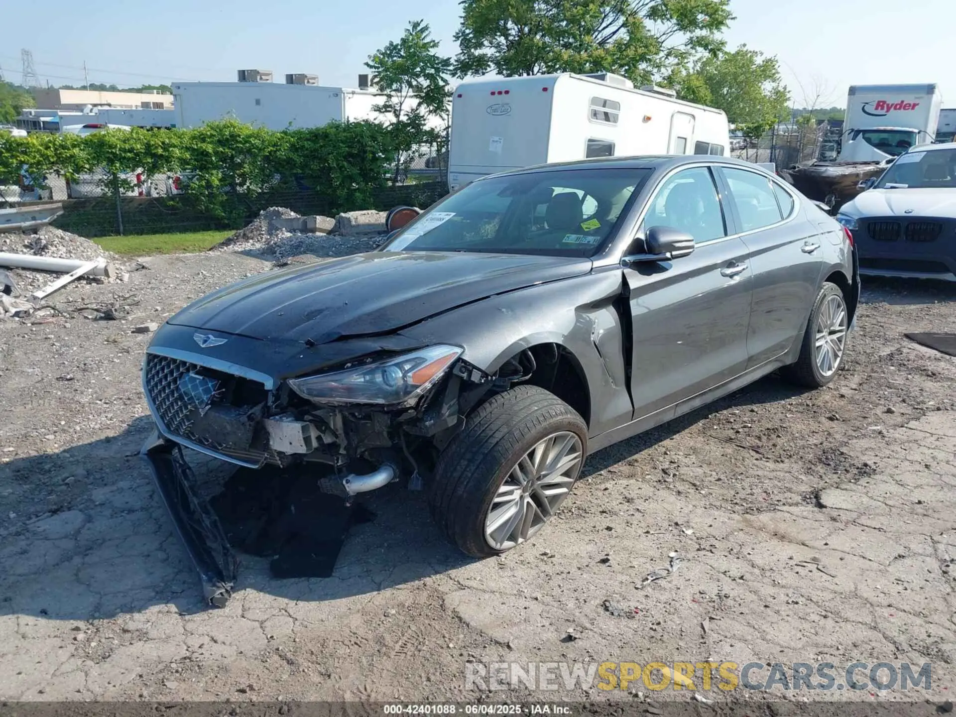 2 Photograph of a damaged car KMTG34LAXLU055376 GENESIS G70 2020