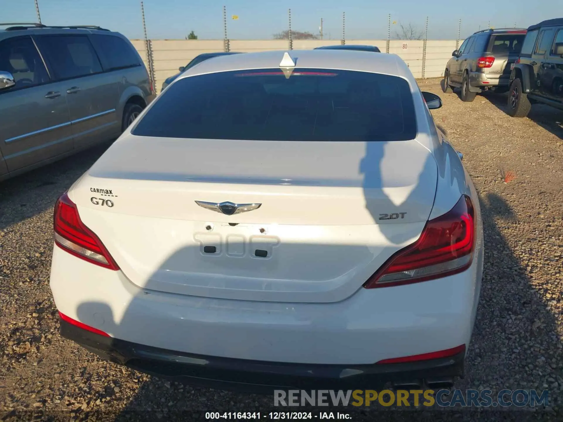 16 Photograph of a damaged car KMTG64LA8LU056386 GENESIS G70 2020