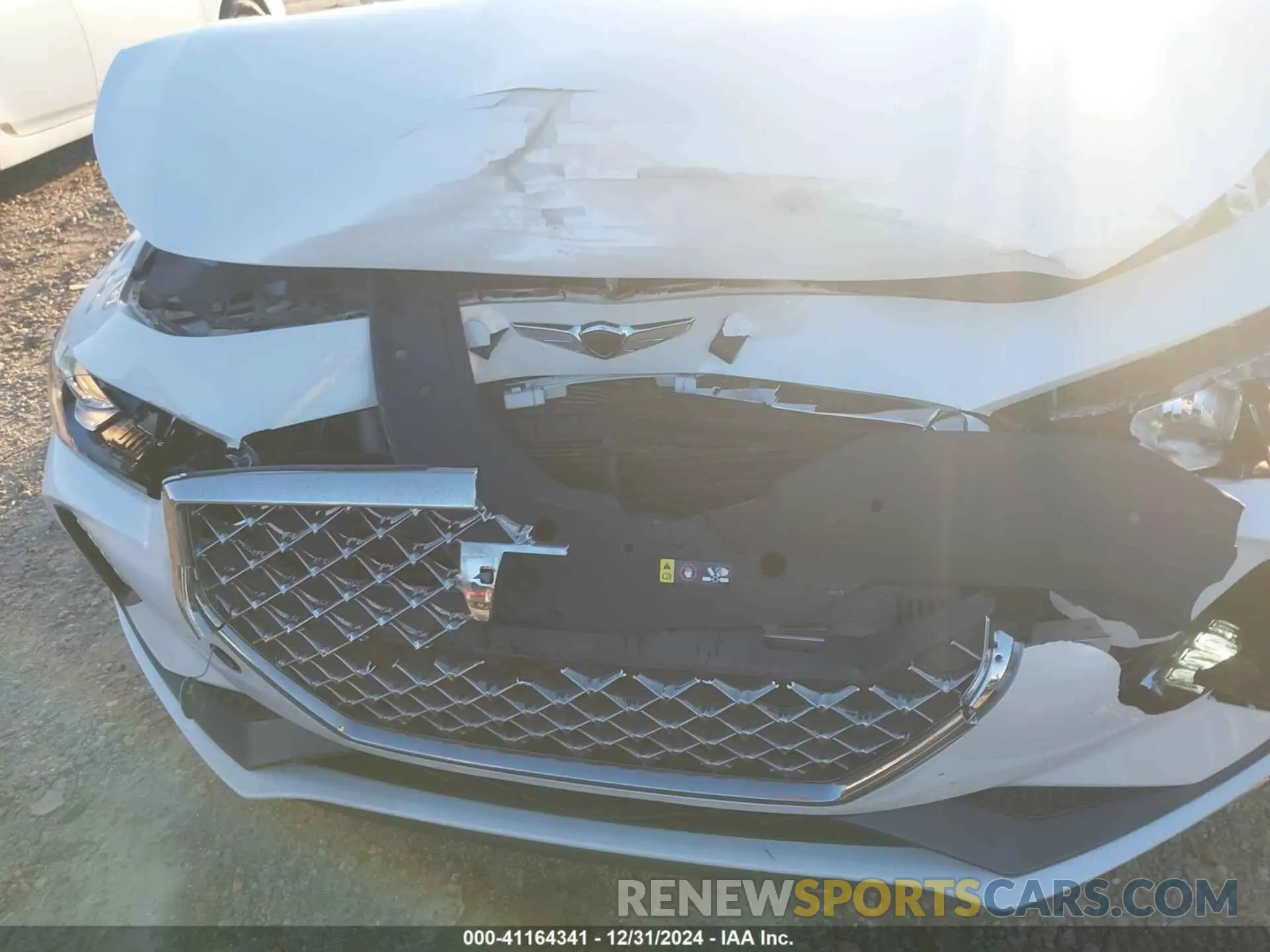 6 Photograph of a damaged car KMTG64LA8LU056386 GENESIS G70 2020
