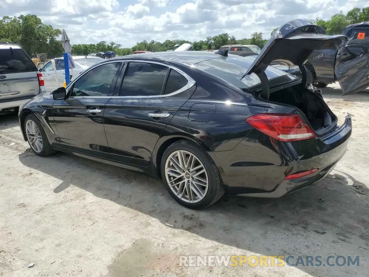 2 Фотография поврежденного автомобиля KMTG34LA0MU074200 GENESIS G70 2021