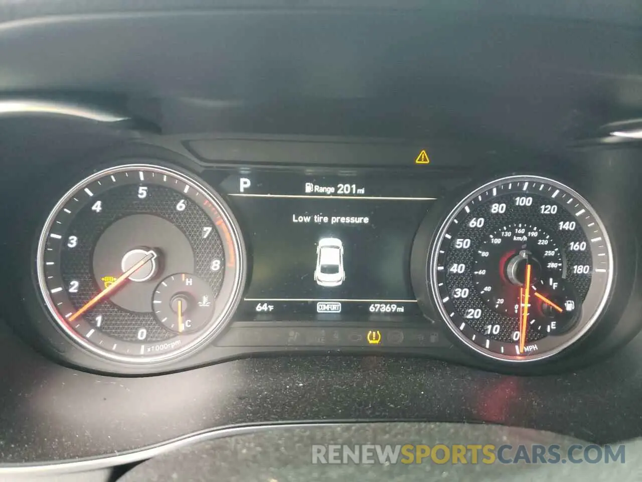 9 Photograph of a damaged car KMTG34LE1MU072717 GENESIS G70 2021