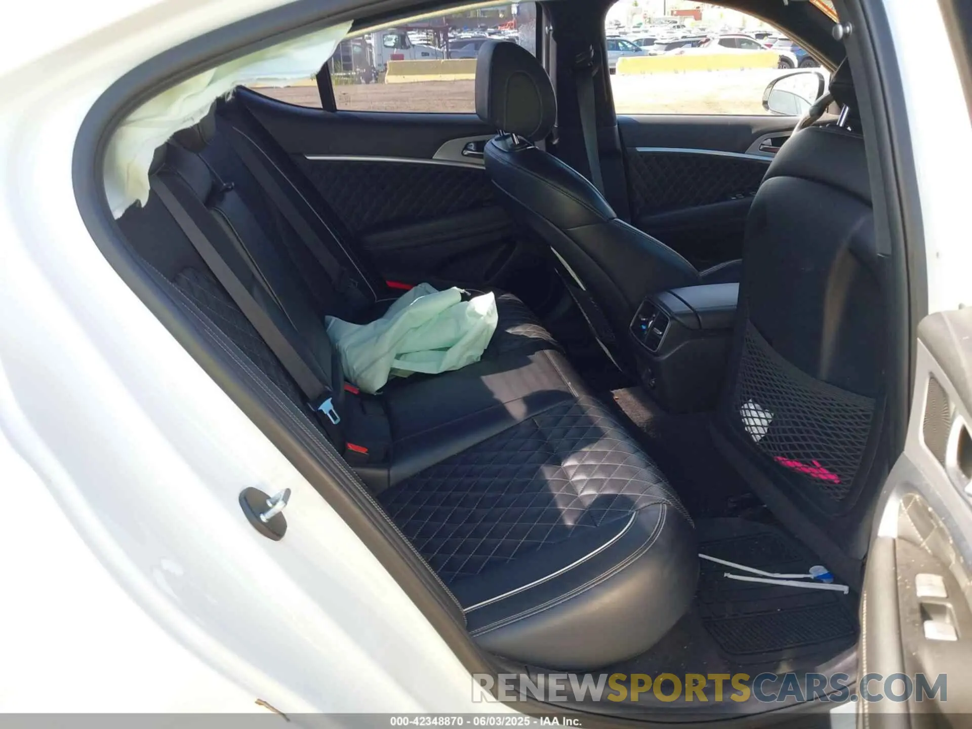 8 Photograph of a damaged car KMTG34LE6MU073393 GENESIS G70 2021