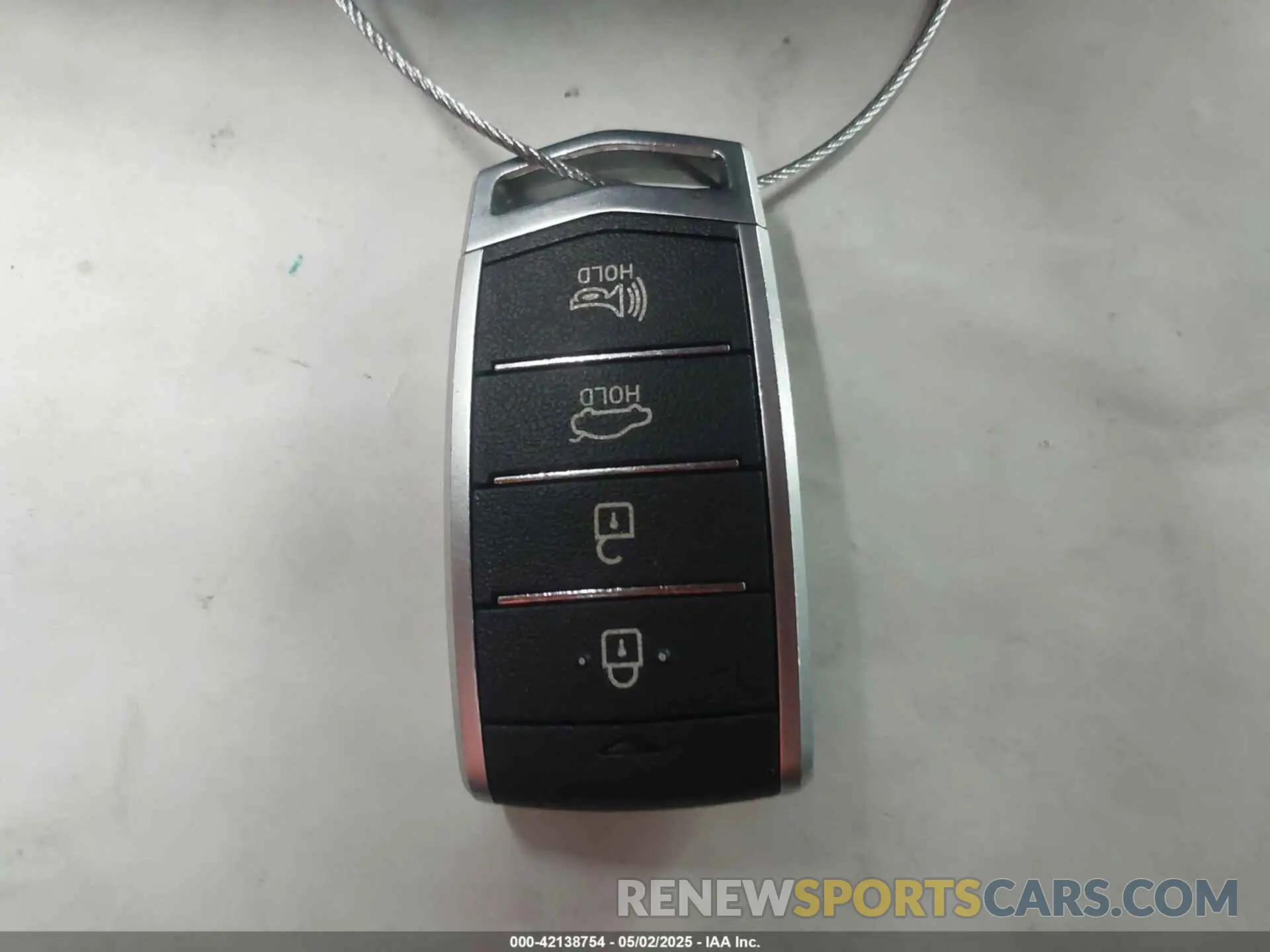 11 Photograph of a damaged car KMTG44LA2MU067102 GENESIS G70 2021