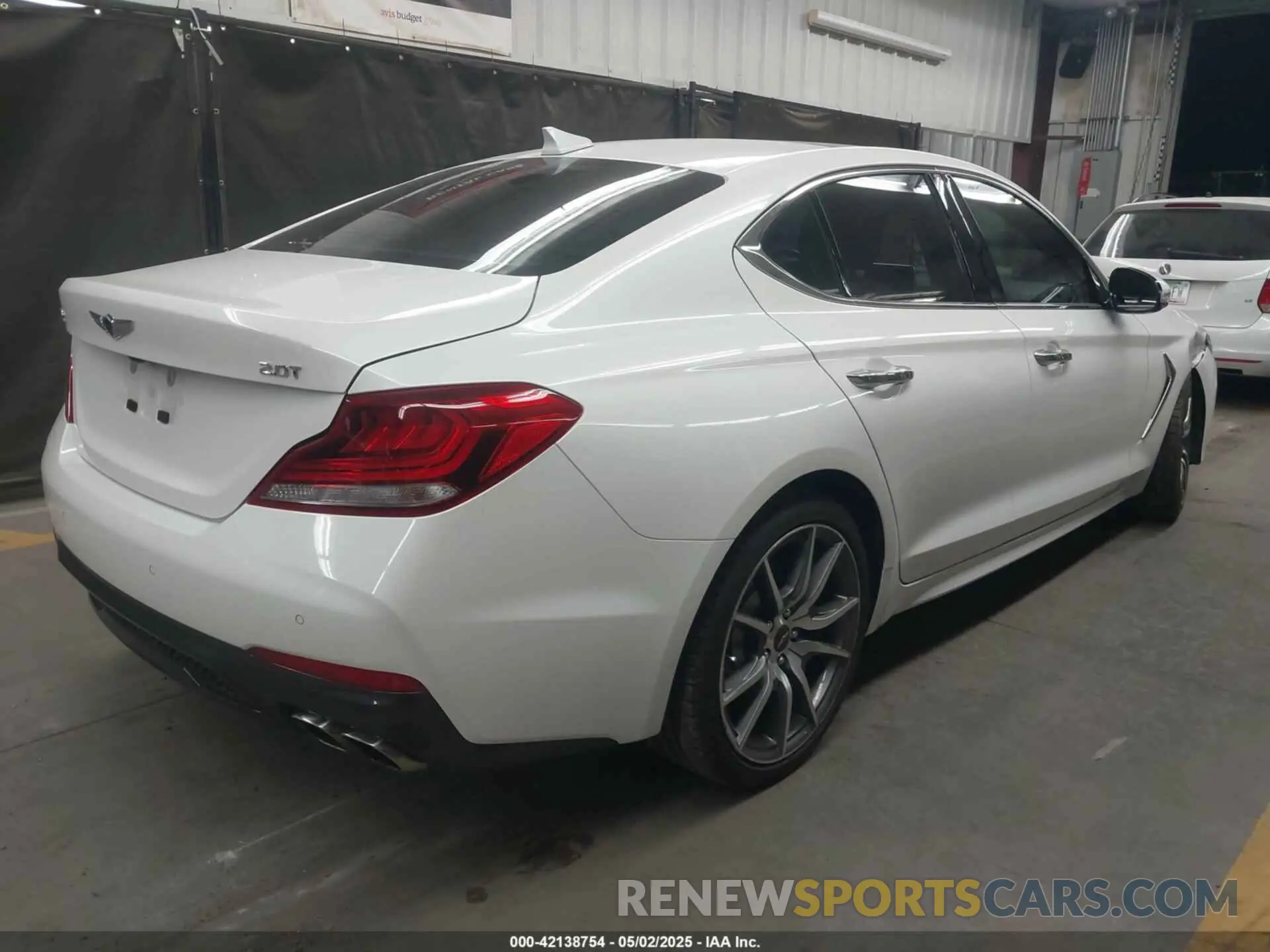 4 Photograph of a damaged car KMTG44LA2MU067102 GENESIS G70 2021
