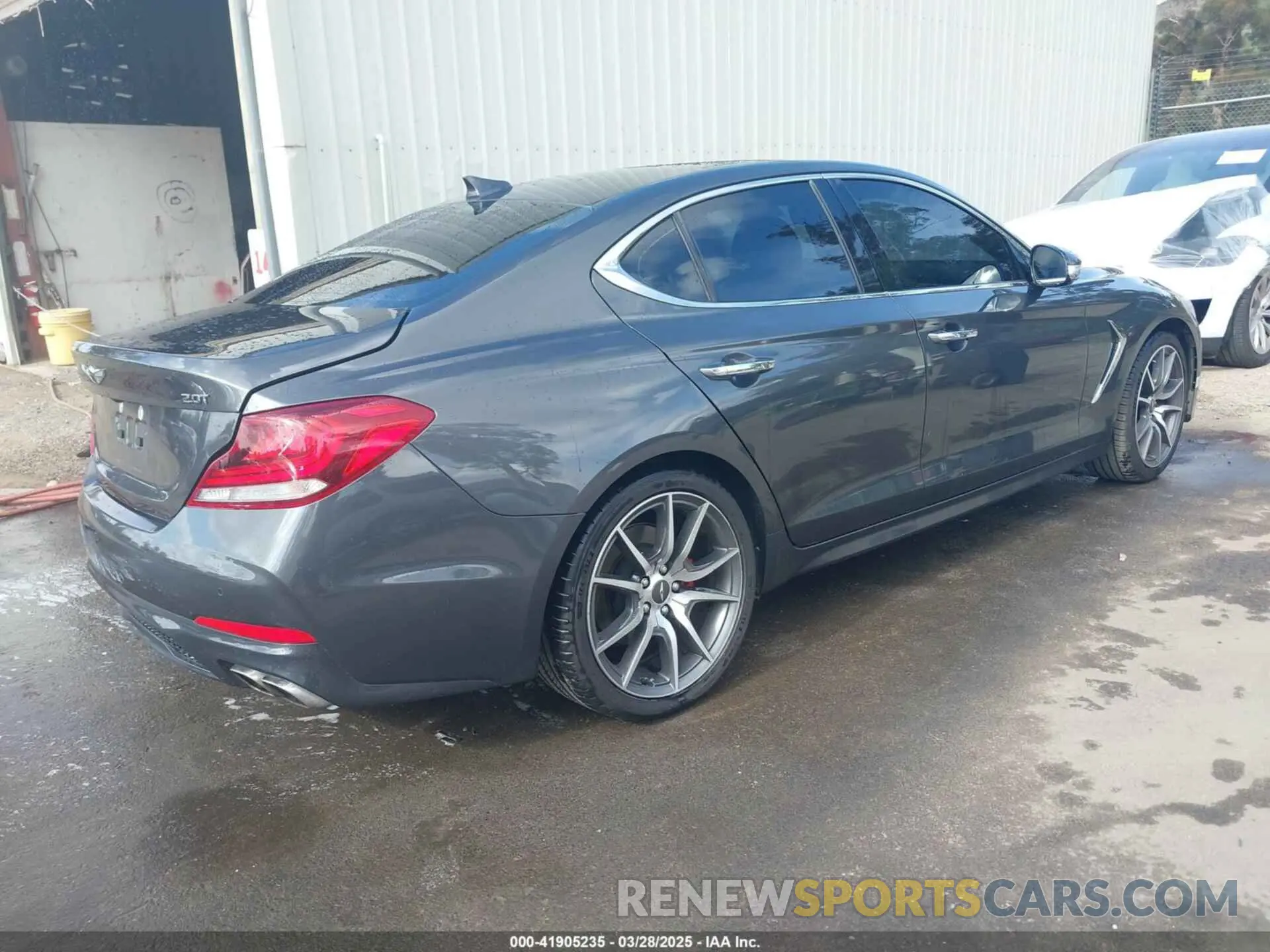 4 Photograph of a damaged car KMTG44LA9MU067016 GENESIS G70 2021
