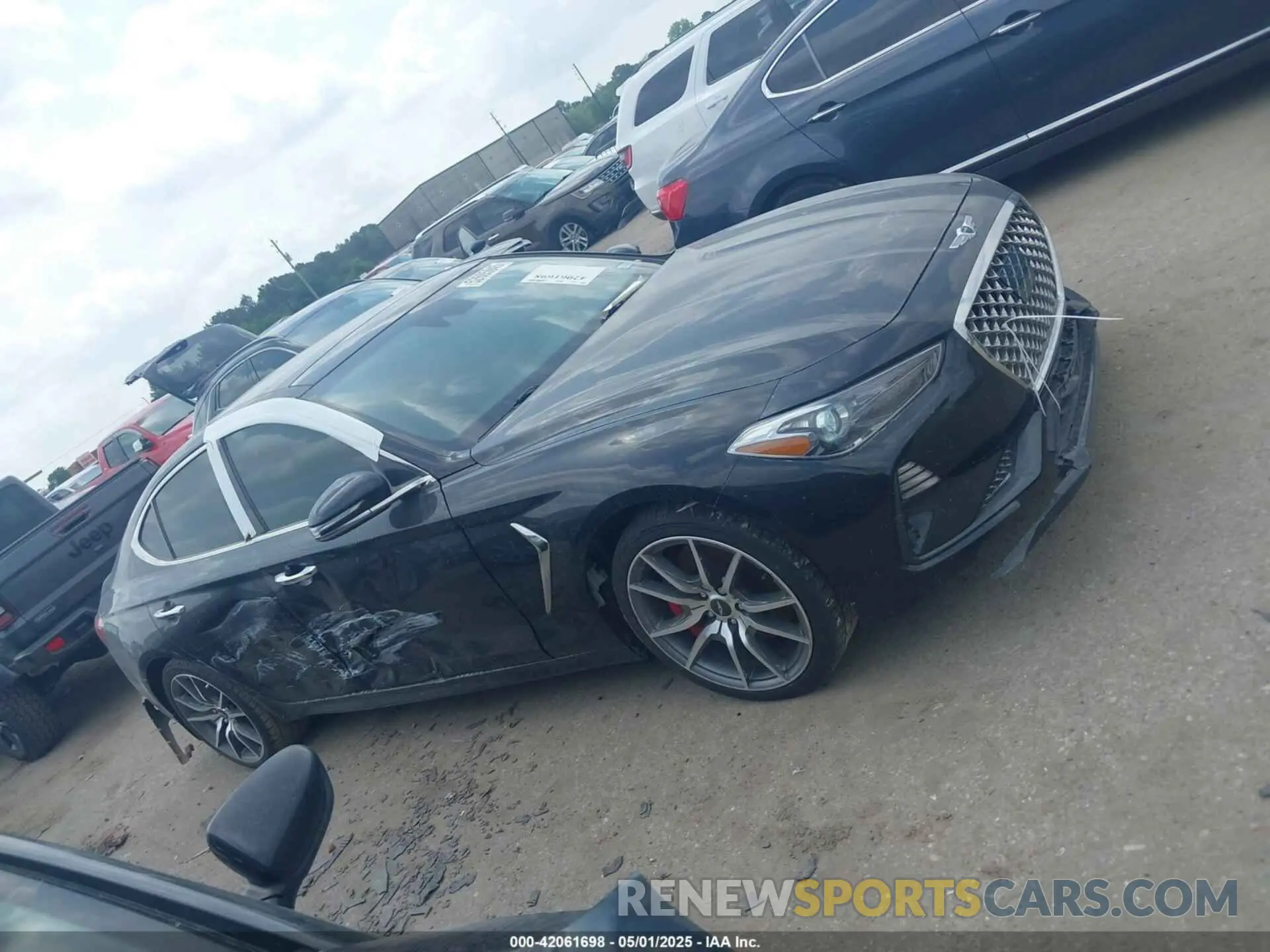 13 Photograph of a damaged car KMTG74LEXMU071473 GENESIS G70 2021
