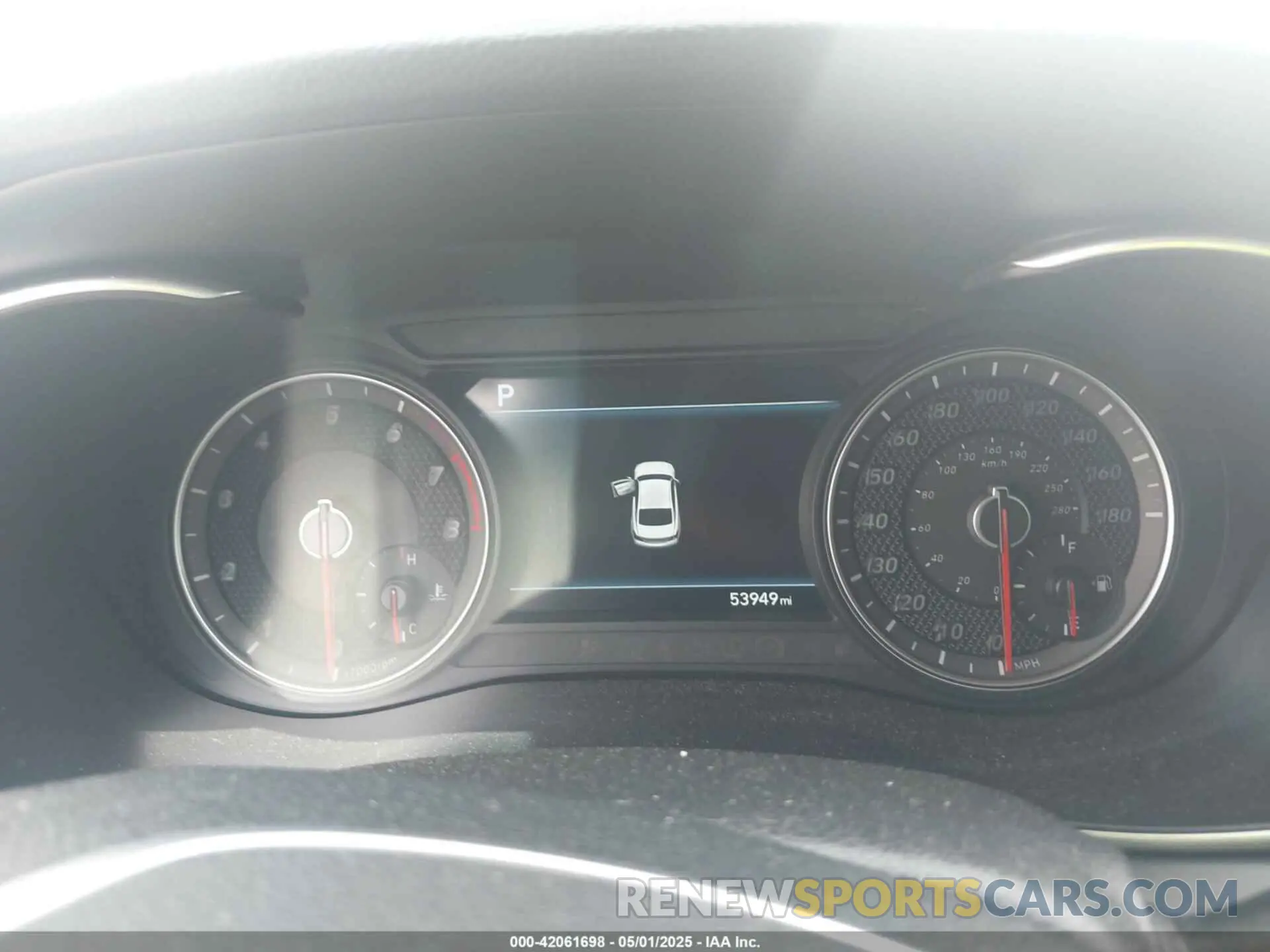 7 Photograph of a damaged car KMTG74LEXMU071473 GENESIS G70 2021