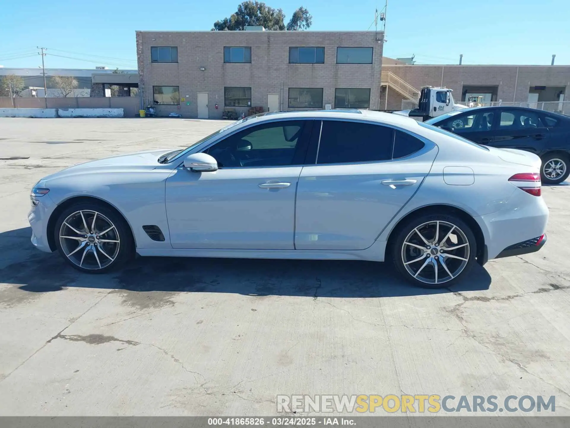 13 Фотография поврежденного автомобиля KMTG34TA4NU089493 GENESIS G70 2022
