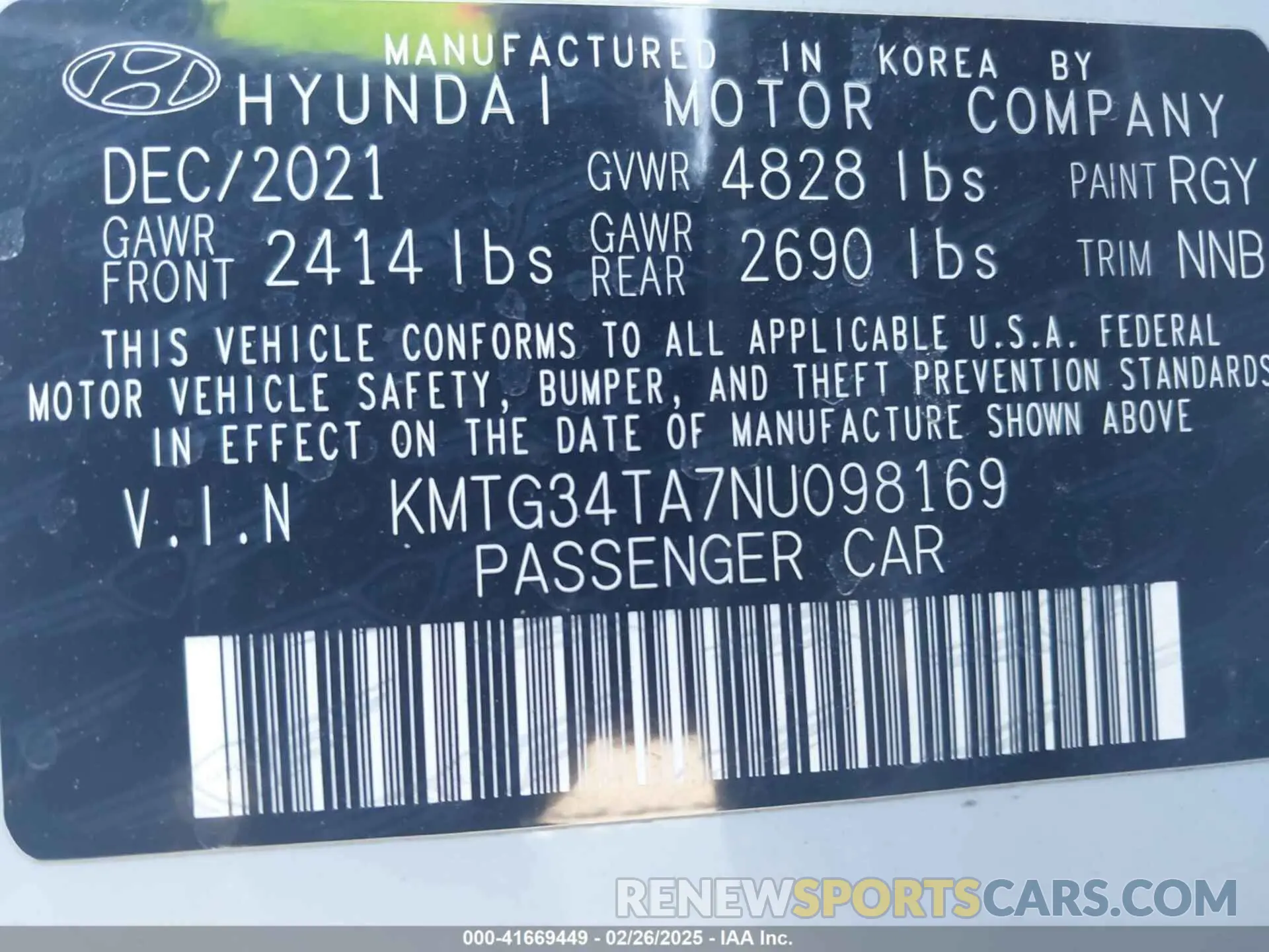 9 Photograph of a damaged car KMTG34TA7NU098169 GENESIS G70 2022