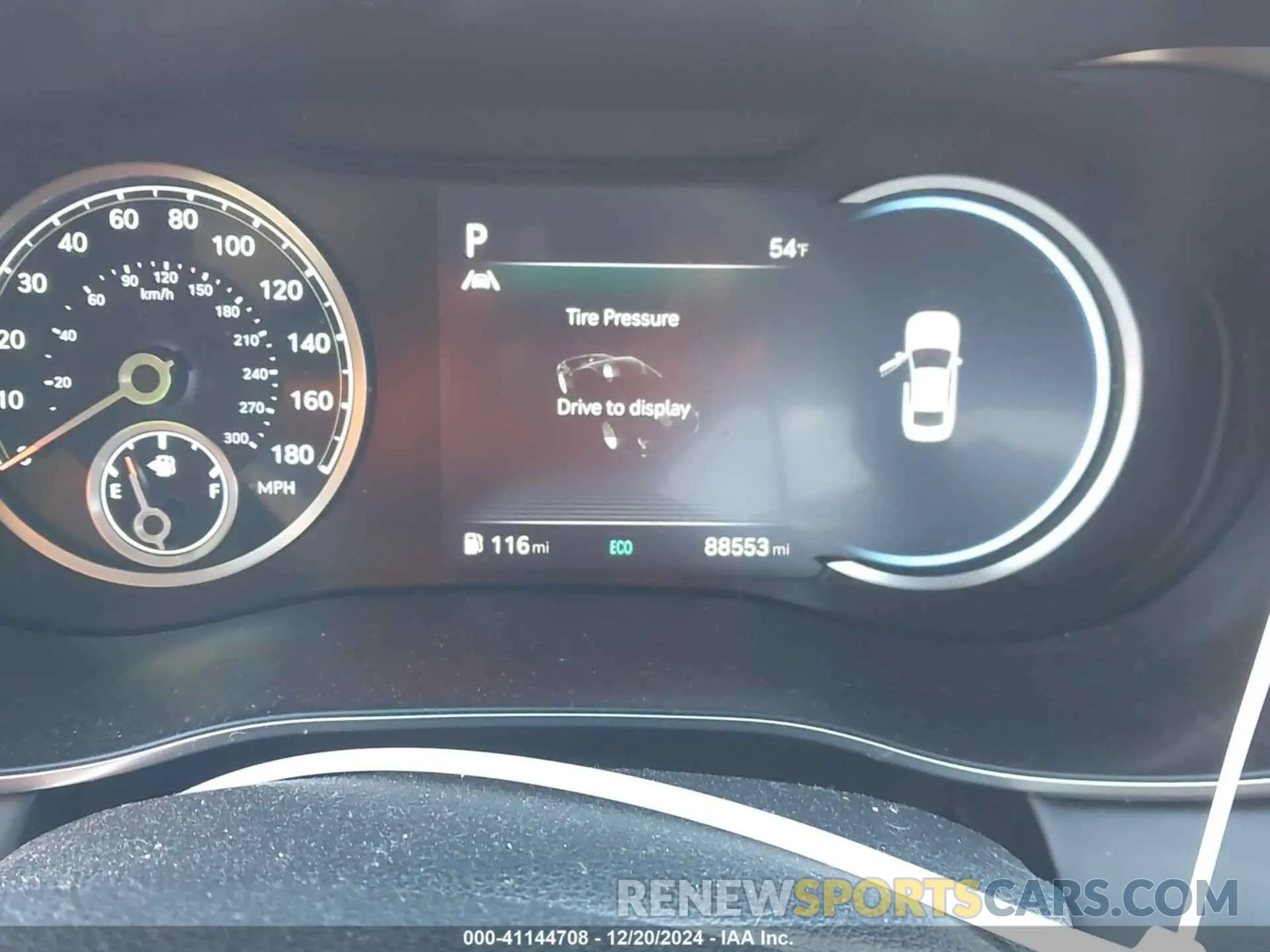 7 Photograph of a damaged car KMTG34TA7NU103998 GENESIS G70 2022