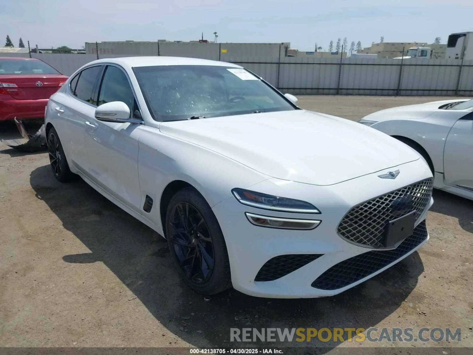 1 Фотография поврежденного автомобиля KMTG34TA9NU095130 GENESIS G70 2022