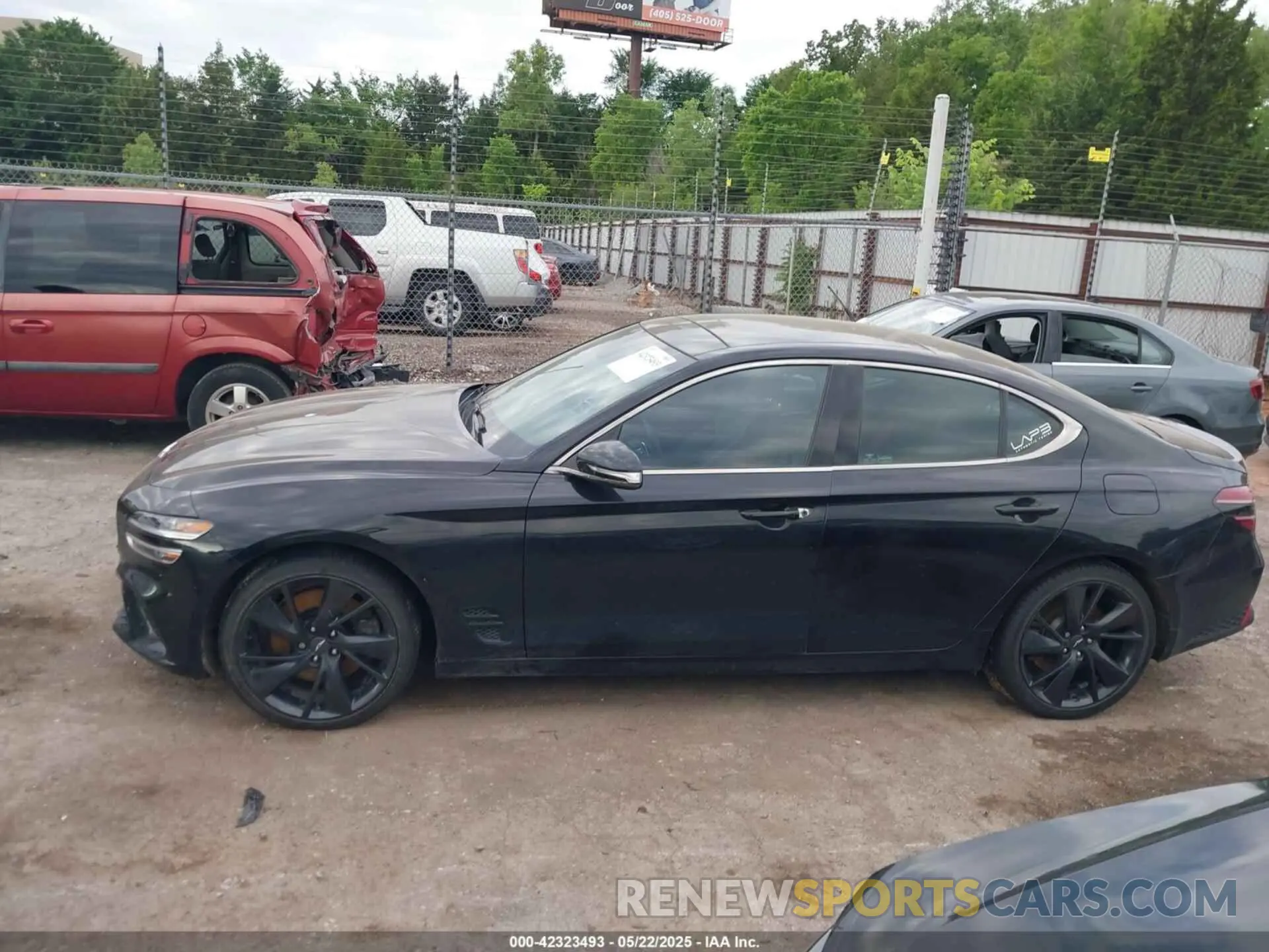 14 Photograph of a damaged car KMTG54TE0NU081954 GENESIS G70 2022