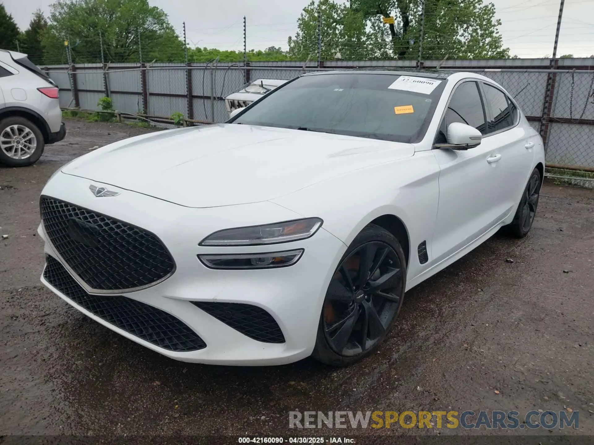 2 Фотография поврежденного автомобиля KMTG54TE1NU095944 GENESIS G70 2022