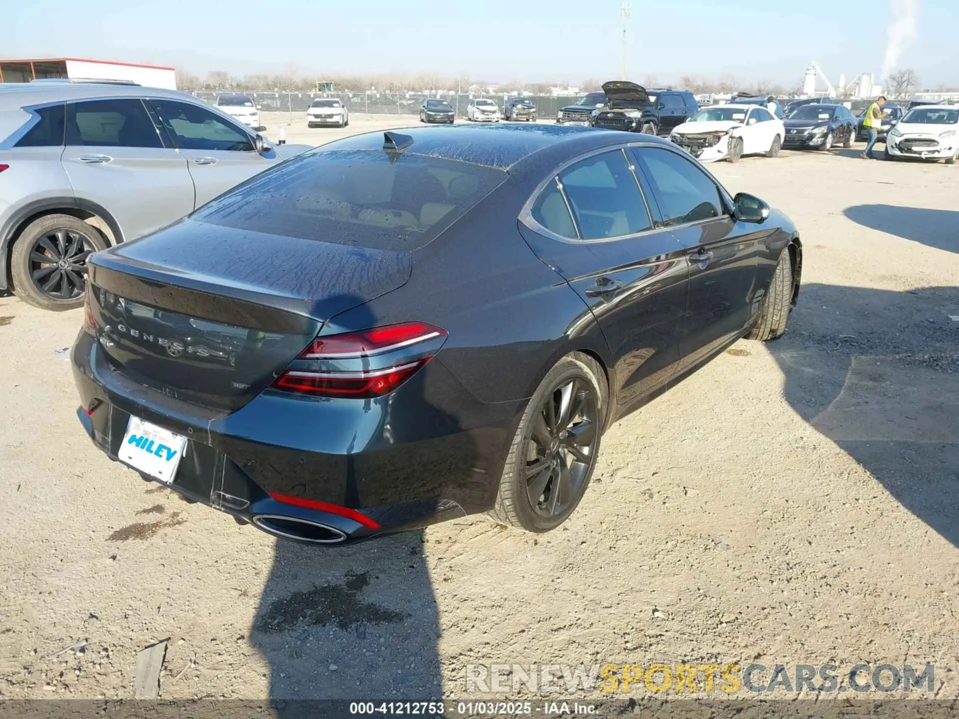 4 Photograph of a damaged car KMTG54TE7NU088285 GENESIS G70 2022